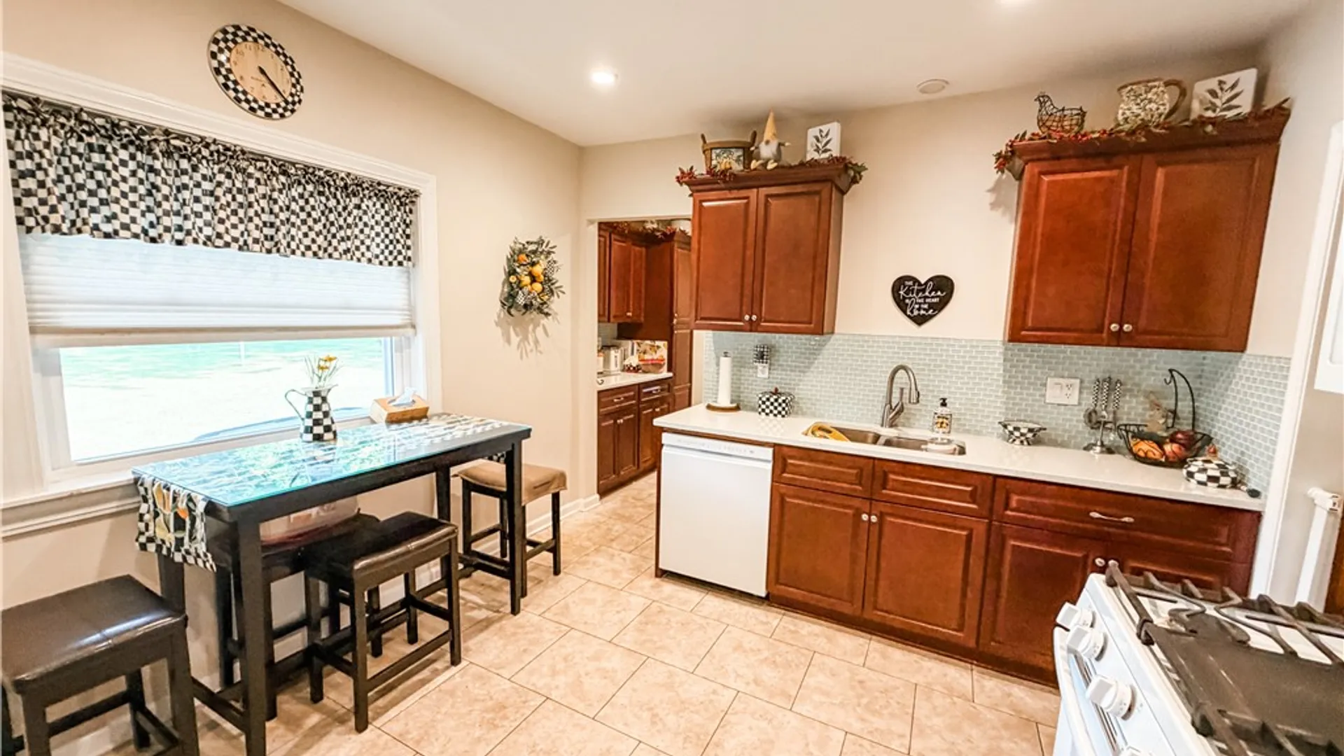 Property at 21 French Avenue, Owasco, NY 13021 5