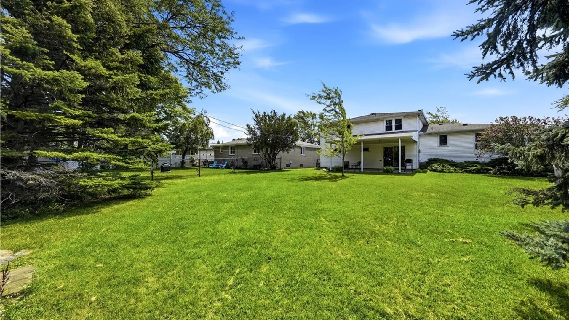 Property at 196 Claudette Court, Cheektowaga, NY 14043 36