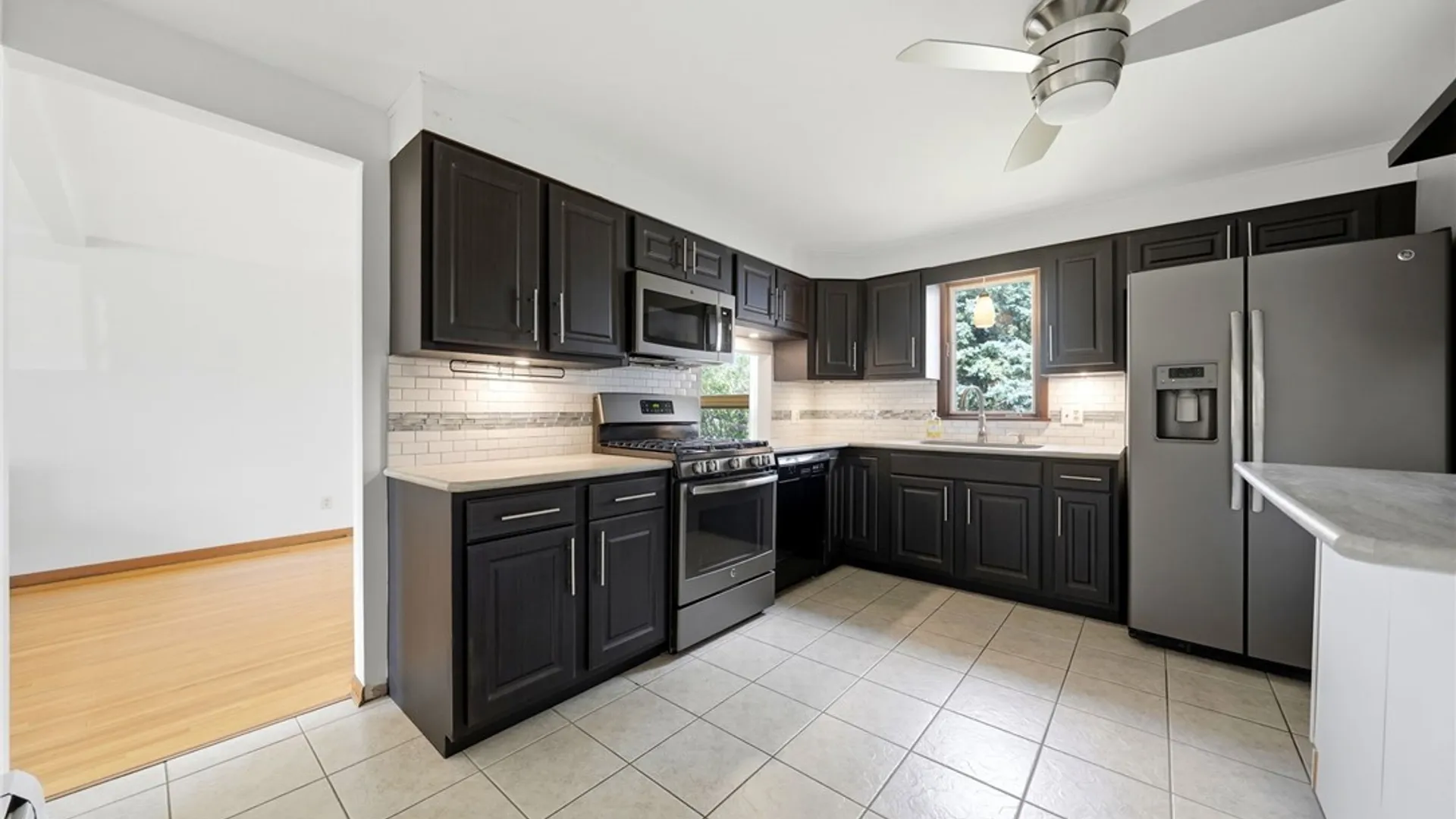 Property at 196 Claudette Court, Cheektowaga, NY 14043 13