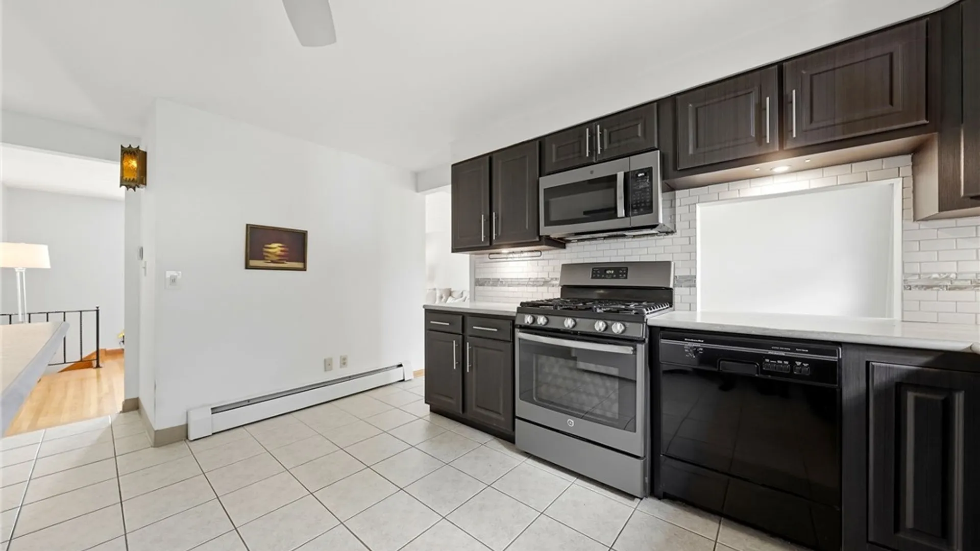 Property at 196 Claudette Court, Cheektowaga, NY 14043 15