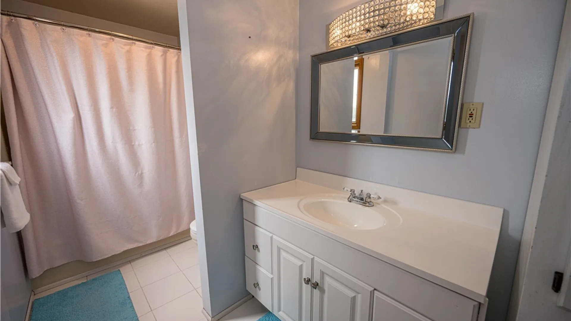 Property at 463 Pleasant View Drive, Lancaster, NY 14086 33
