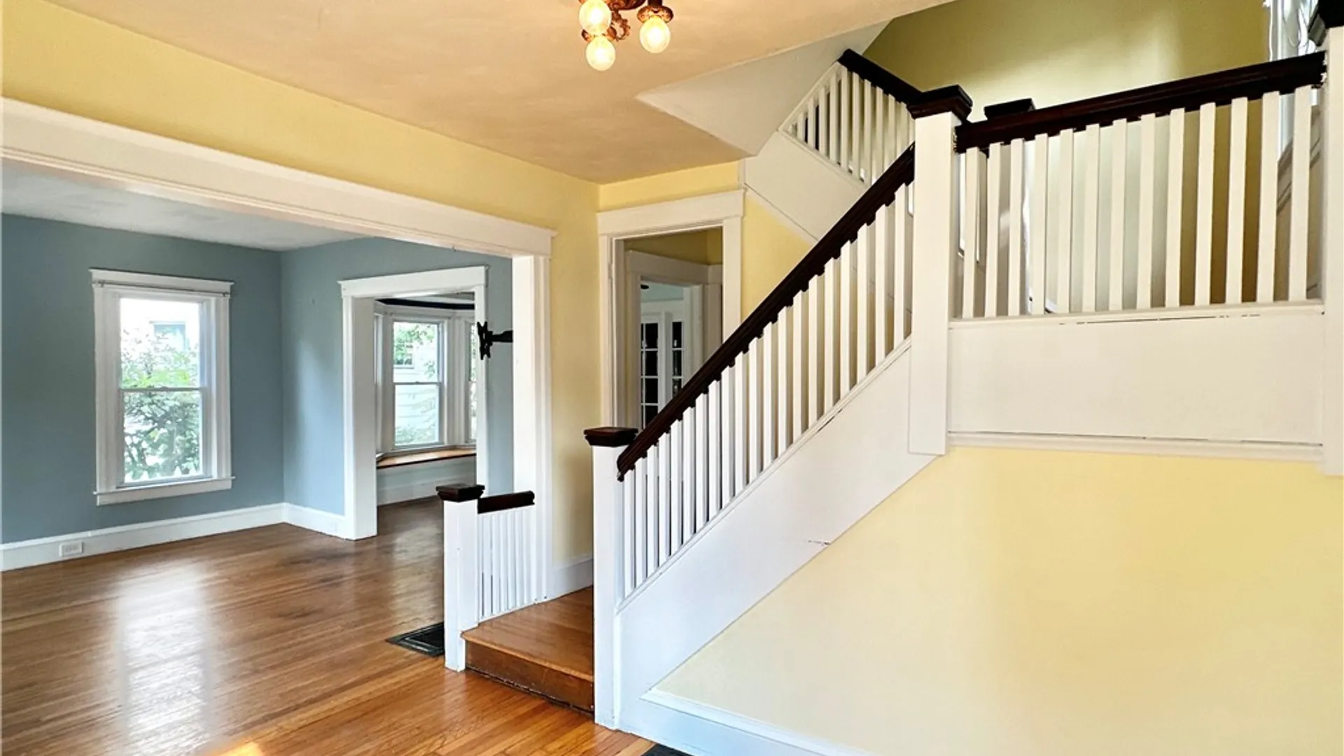 Property at 345 Irvine Place, Elmira City, NY 14901 10
