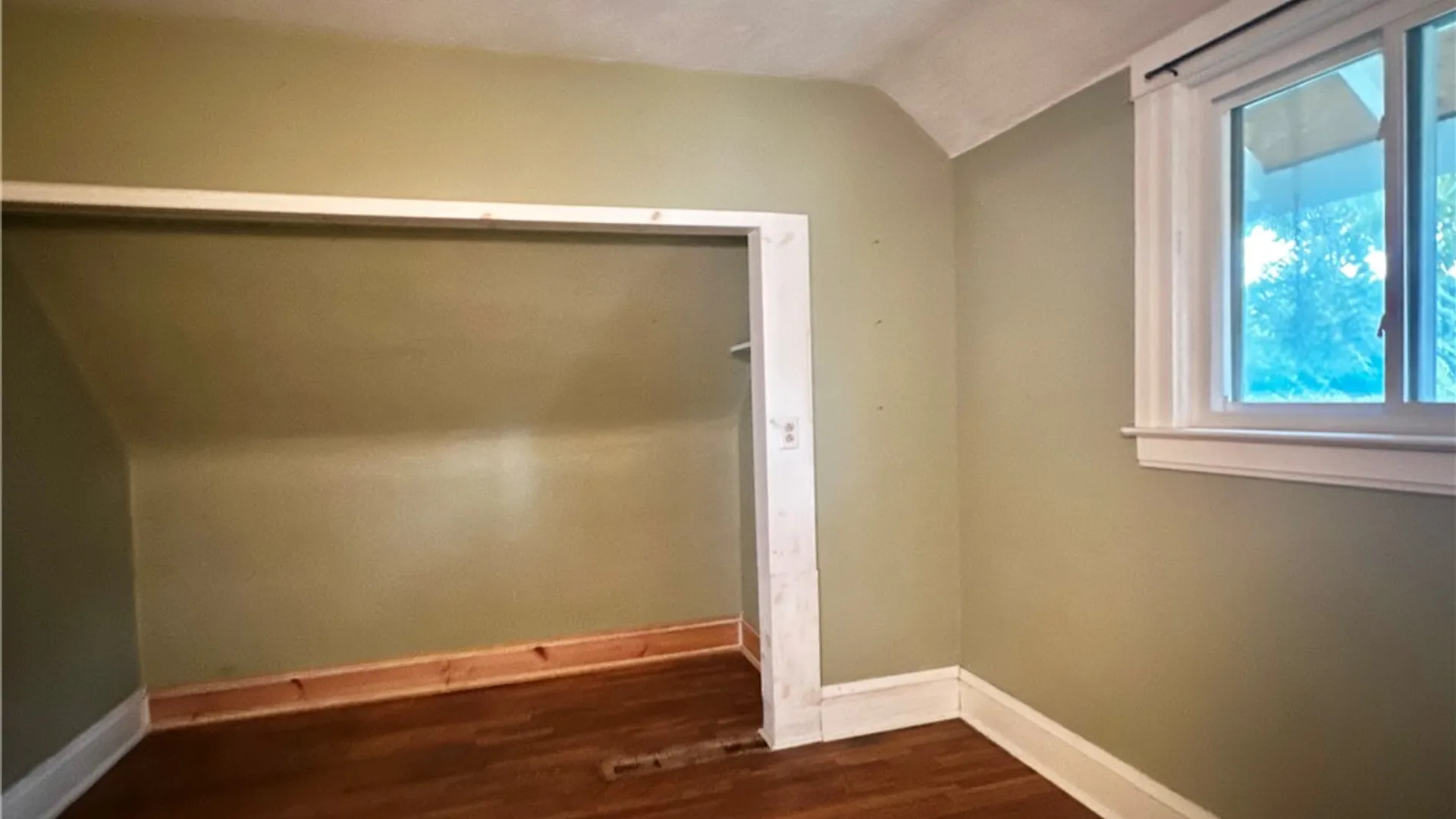 Property at 345 Irvine Place, Elmira City, NY 14901 33
