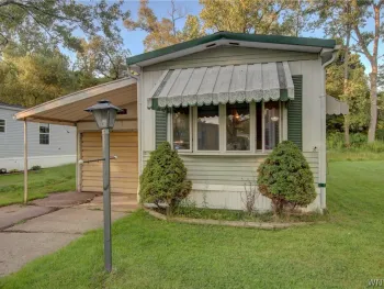 Property at 1005 Wish Circle, Aurora, NY 14052