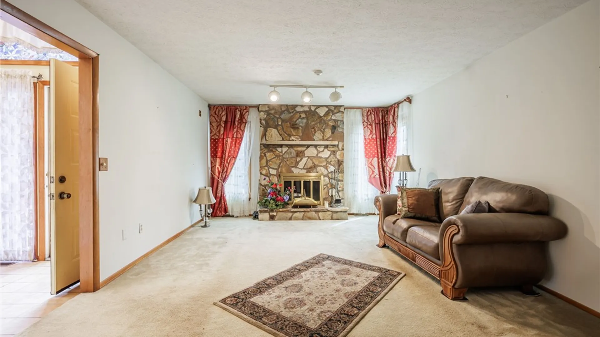 Property at 111 Woodmill Drive, Greece, NY 14626 6
