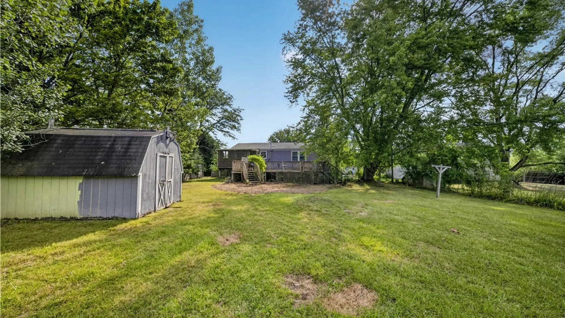 Property at 8191 Mantova Dr, Clay, NY 13041 25