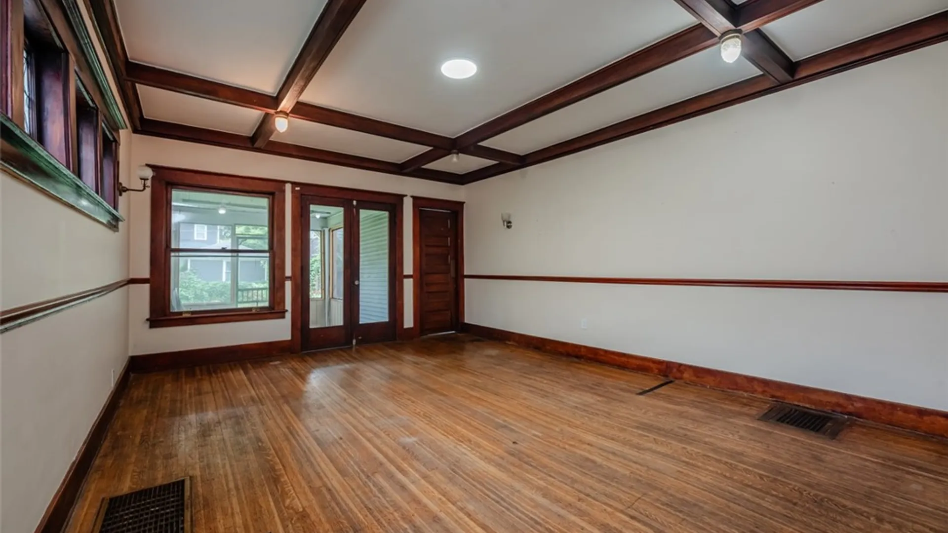 Property at 376 Barrington Street, Rochester, NY 14607 10