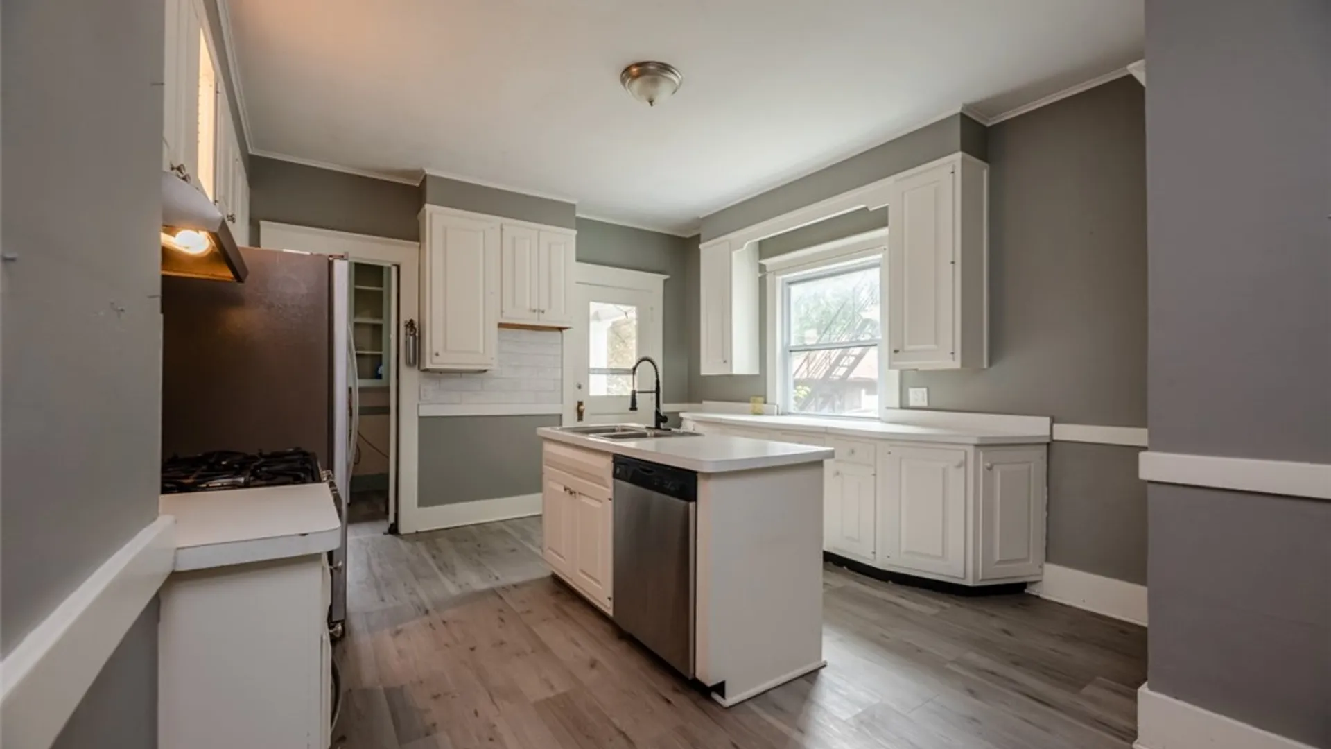 Property at 376 Barrington Street, Rochester, NY 14607 5