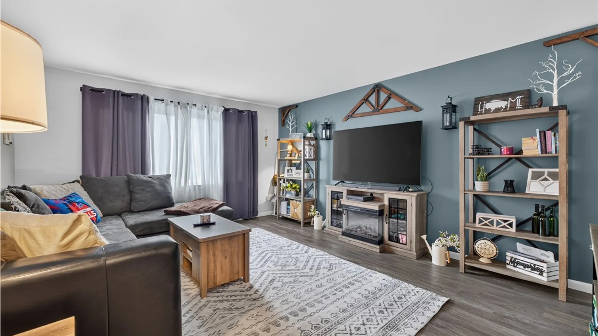 Property at 1051 Reserve Road, West Seneca, NY 14224 6