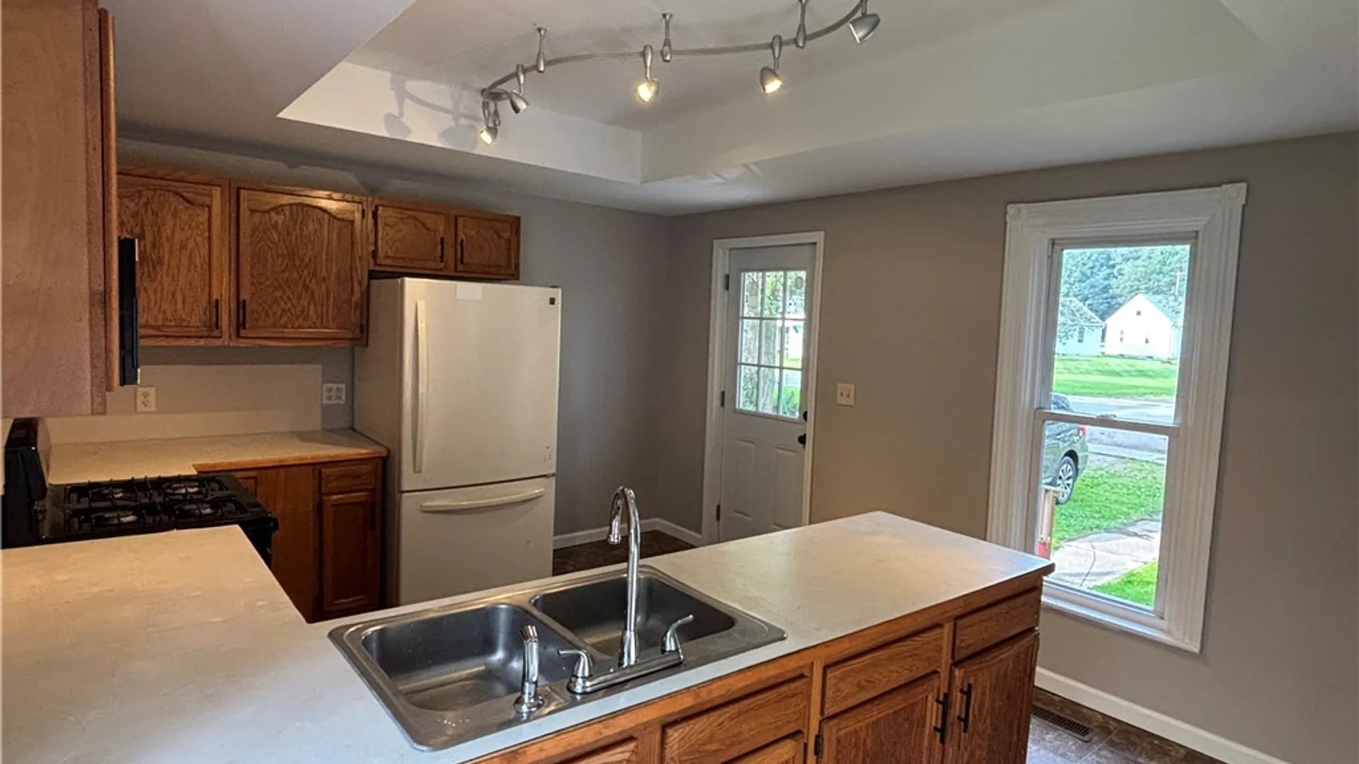 Property at 27 Delevan Avenue, Yorkshire, NY 14042 7