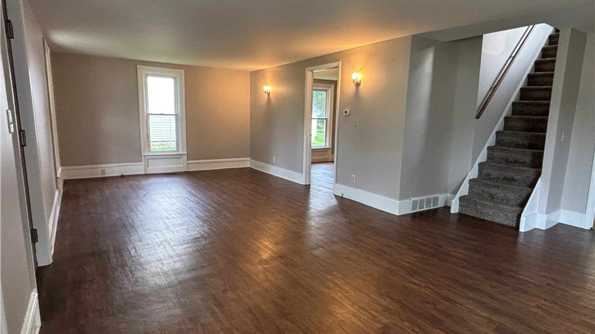 Property at 27 Delevan Avenue, Yorkshire, NY 14042 11