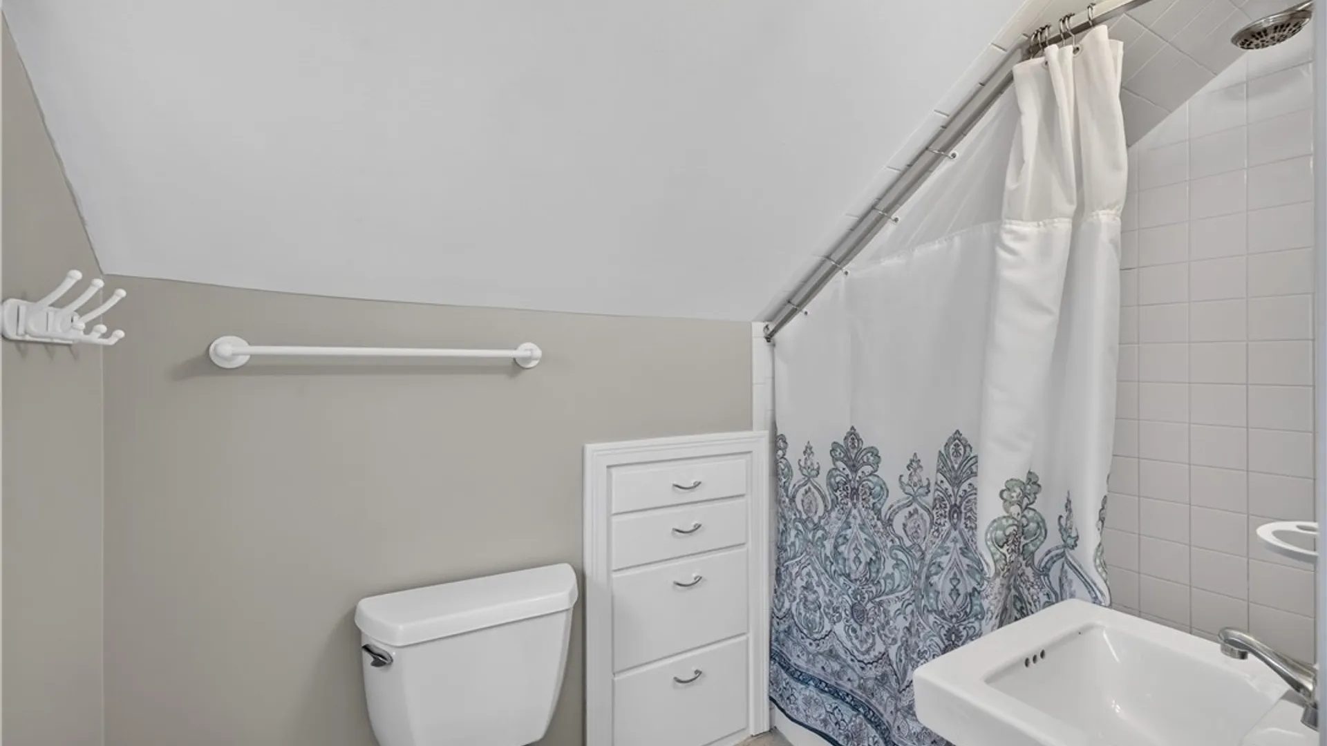 Property at 230 Michael Road, West Seneca, NY 14127 43