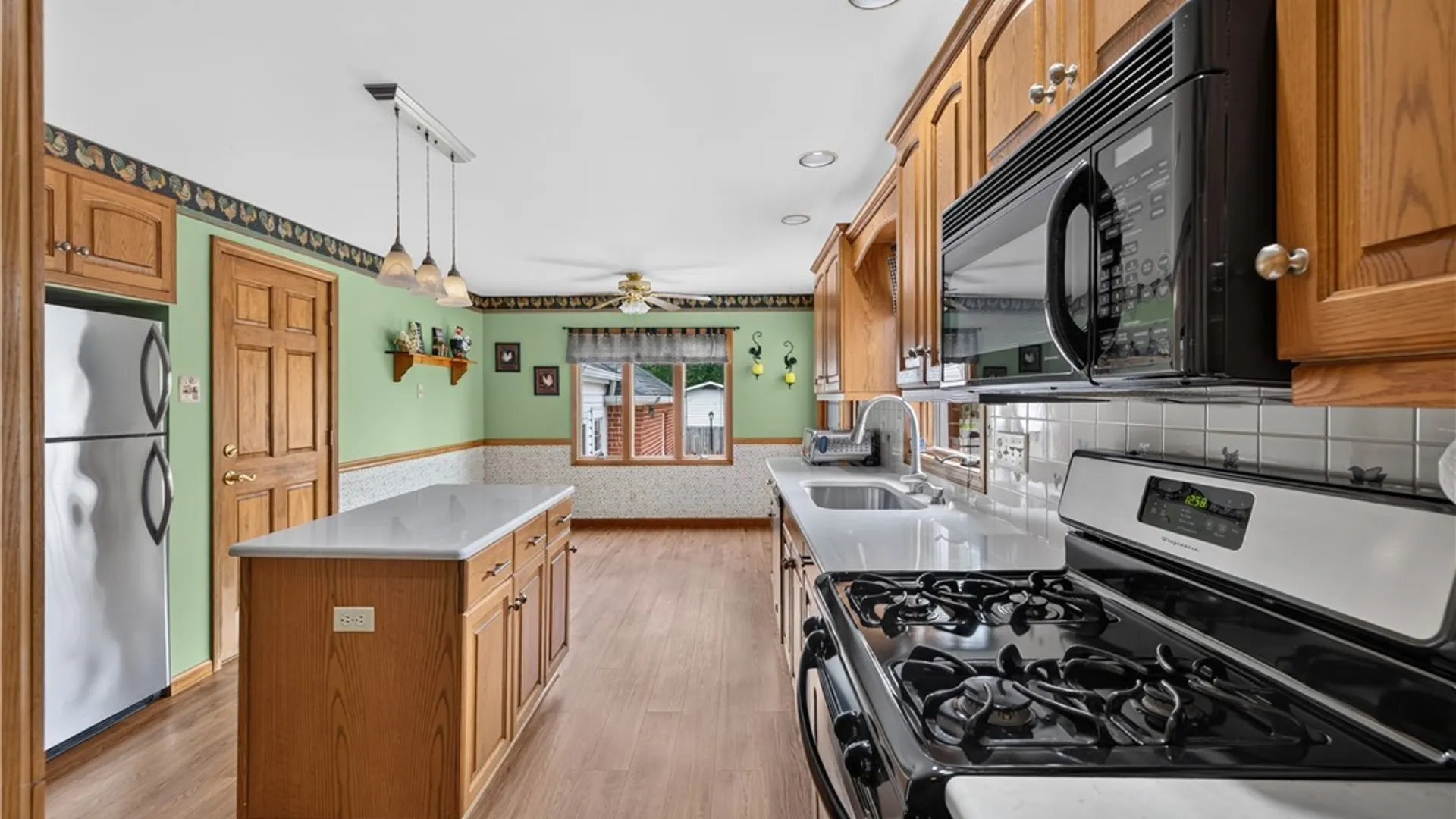 Property at 230 Michael Road, West Seneca, NY 14127 22