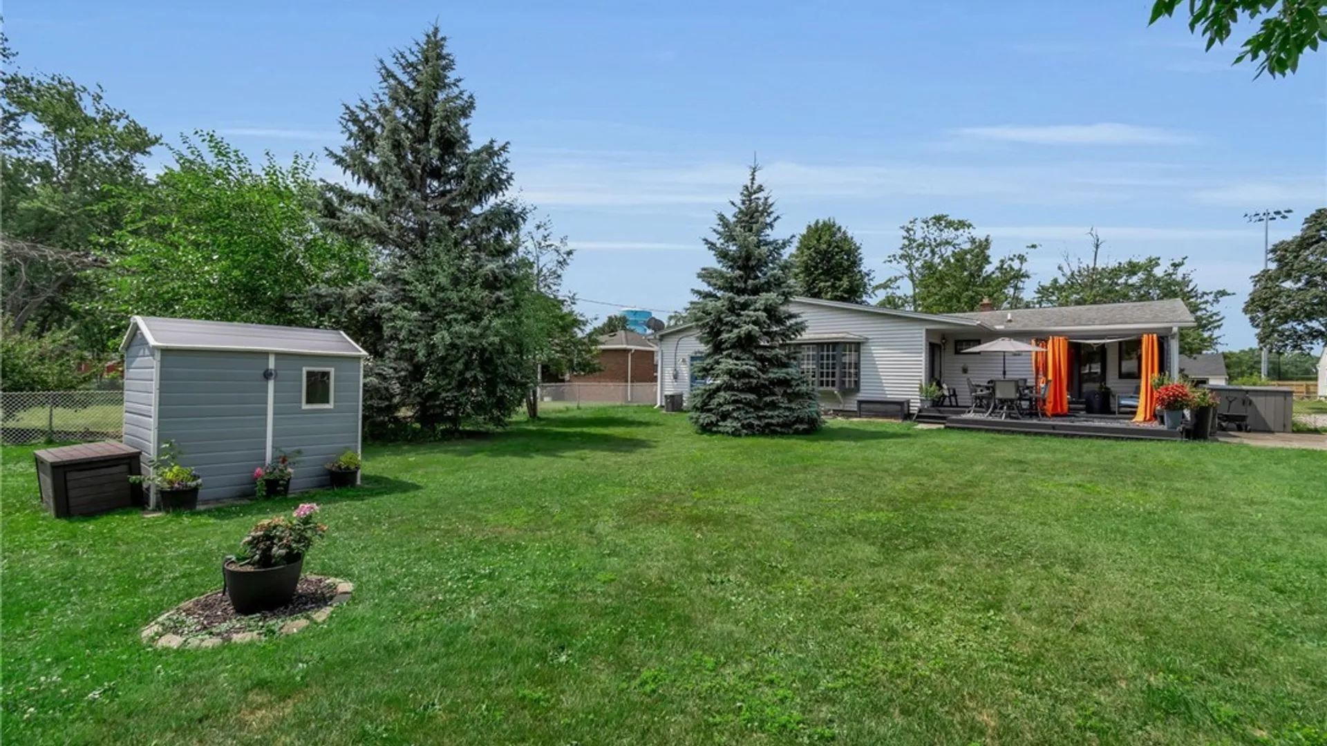Property at 208 Royal Parkway, Amherst, NY 14221 34
