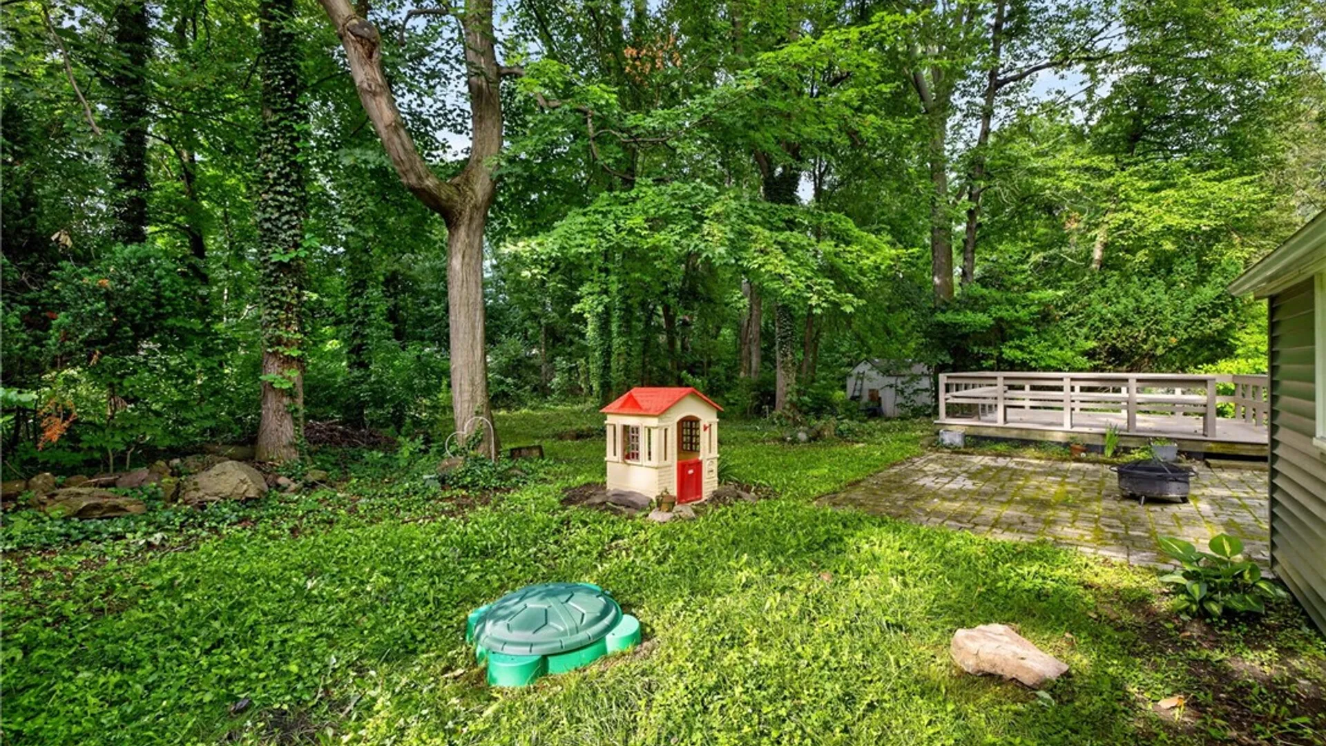 Property at 113 Rye Road, Greece, NY 14626 25
