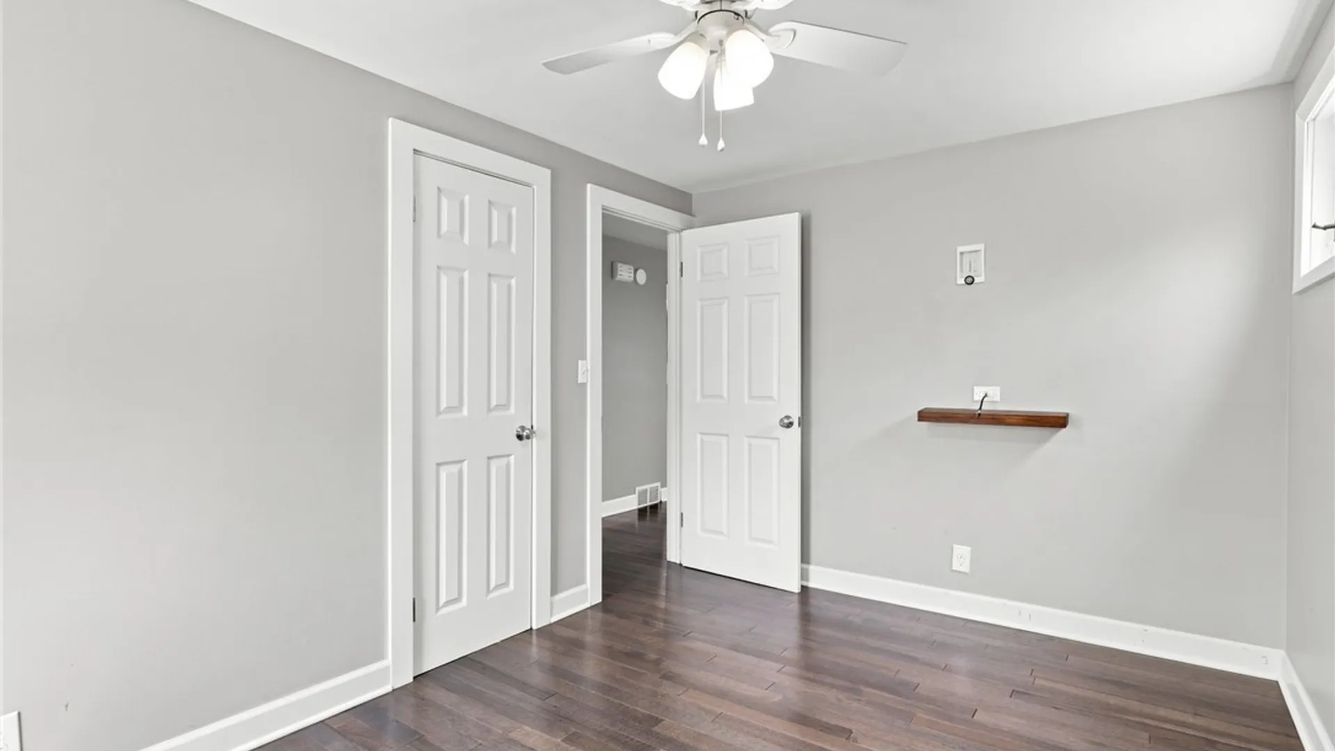 Property at 20 Leni Lane, Cheektowaga, NY 14225 13