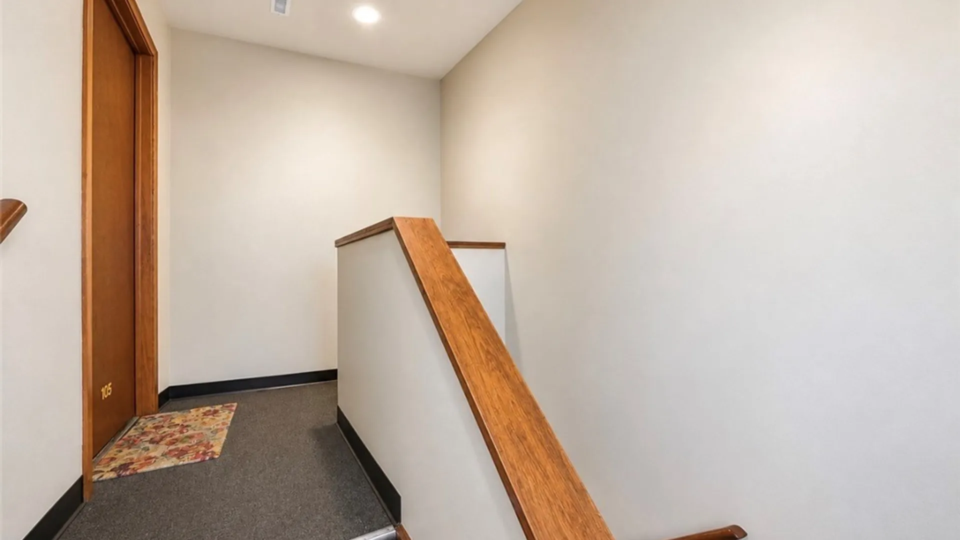 Property at 101 Draden Ln, Amherst, NY 14228 32