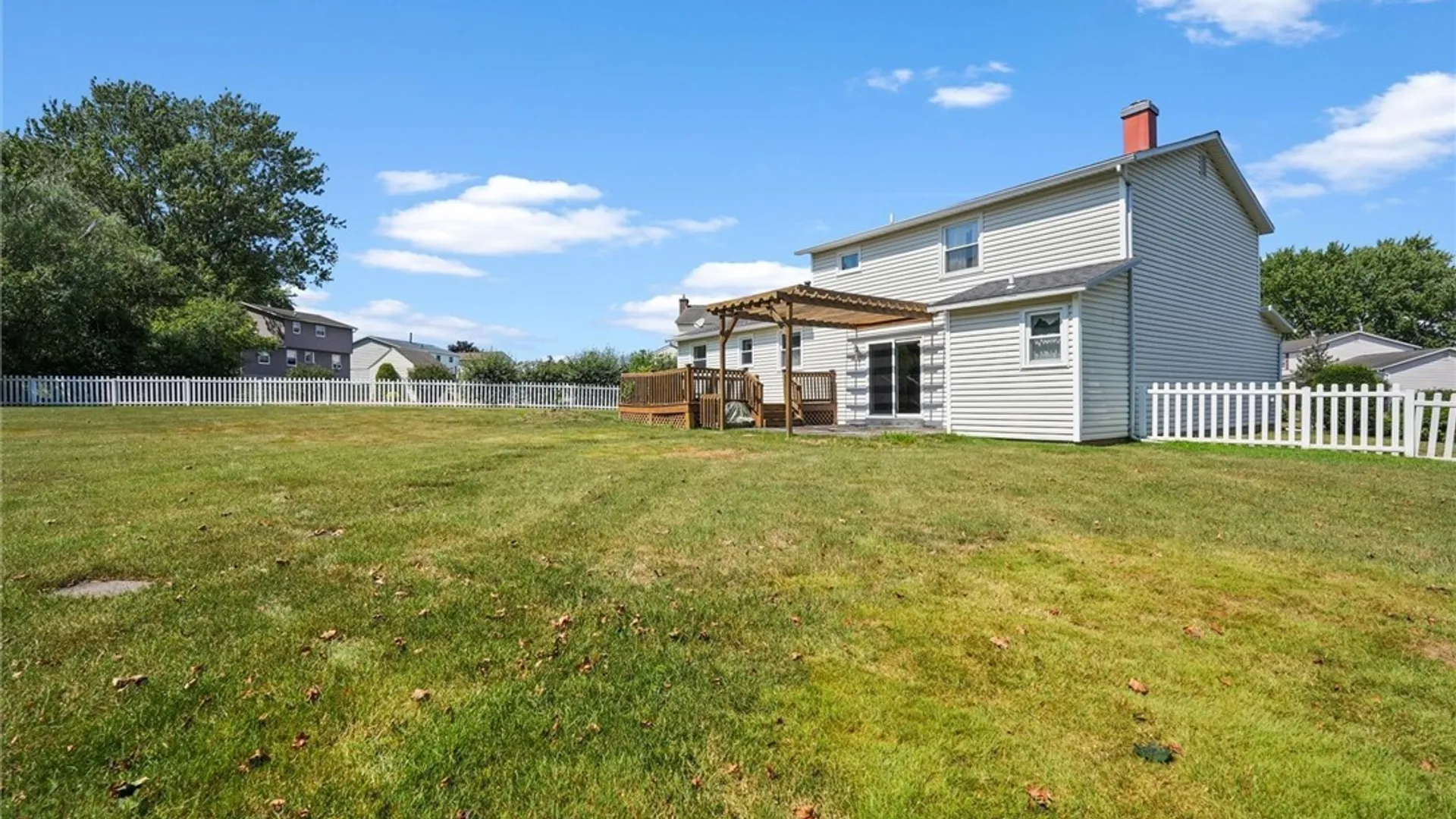 Property at 6870 Crystalwood Drive, Salina, NY 13088 34