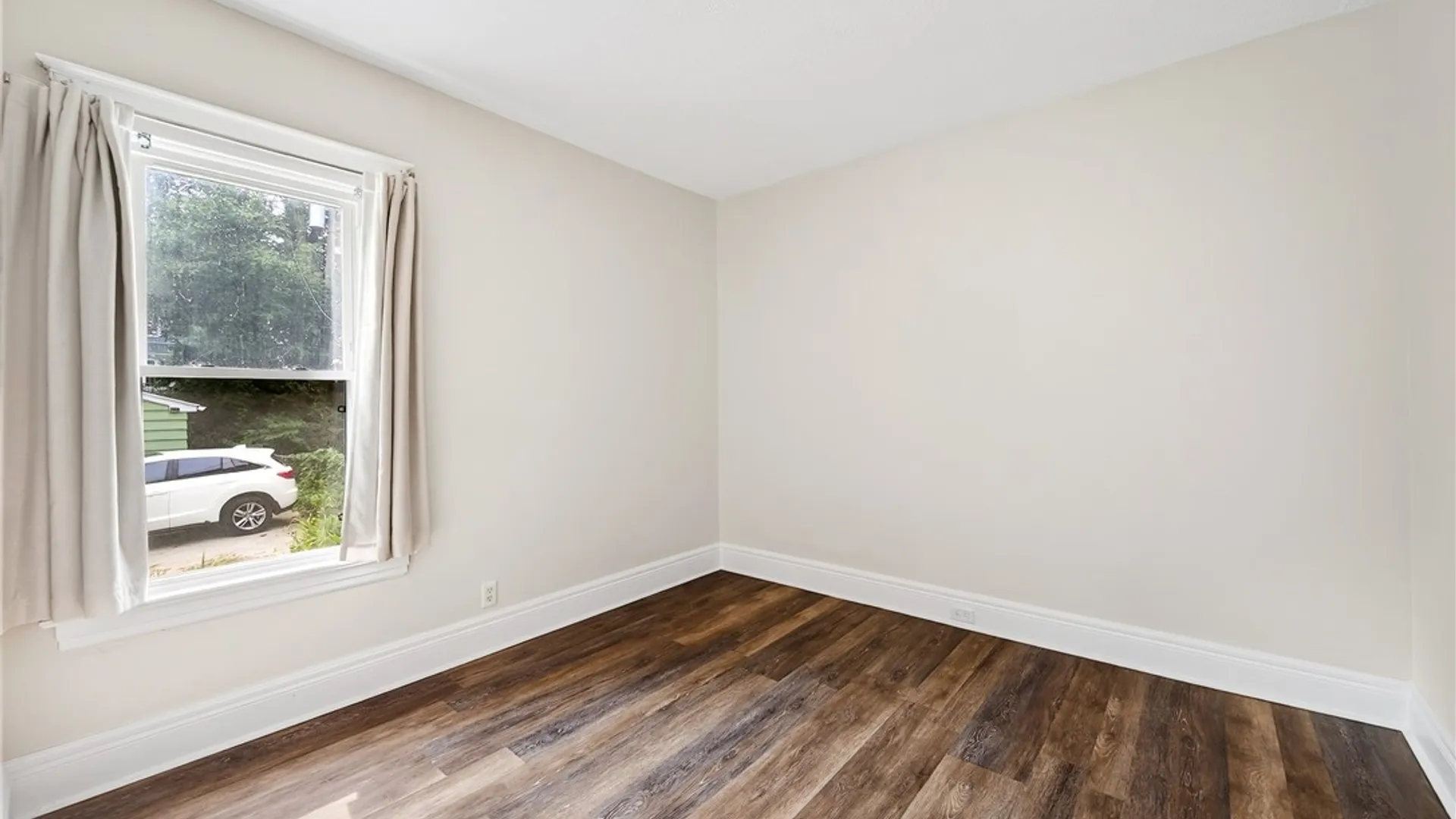 Property at 219 Woodward Avenue, Buffalo, NY 14214 20