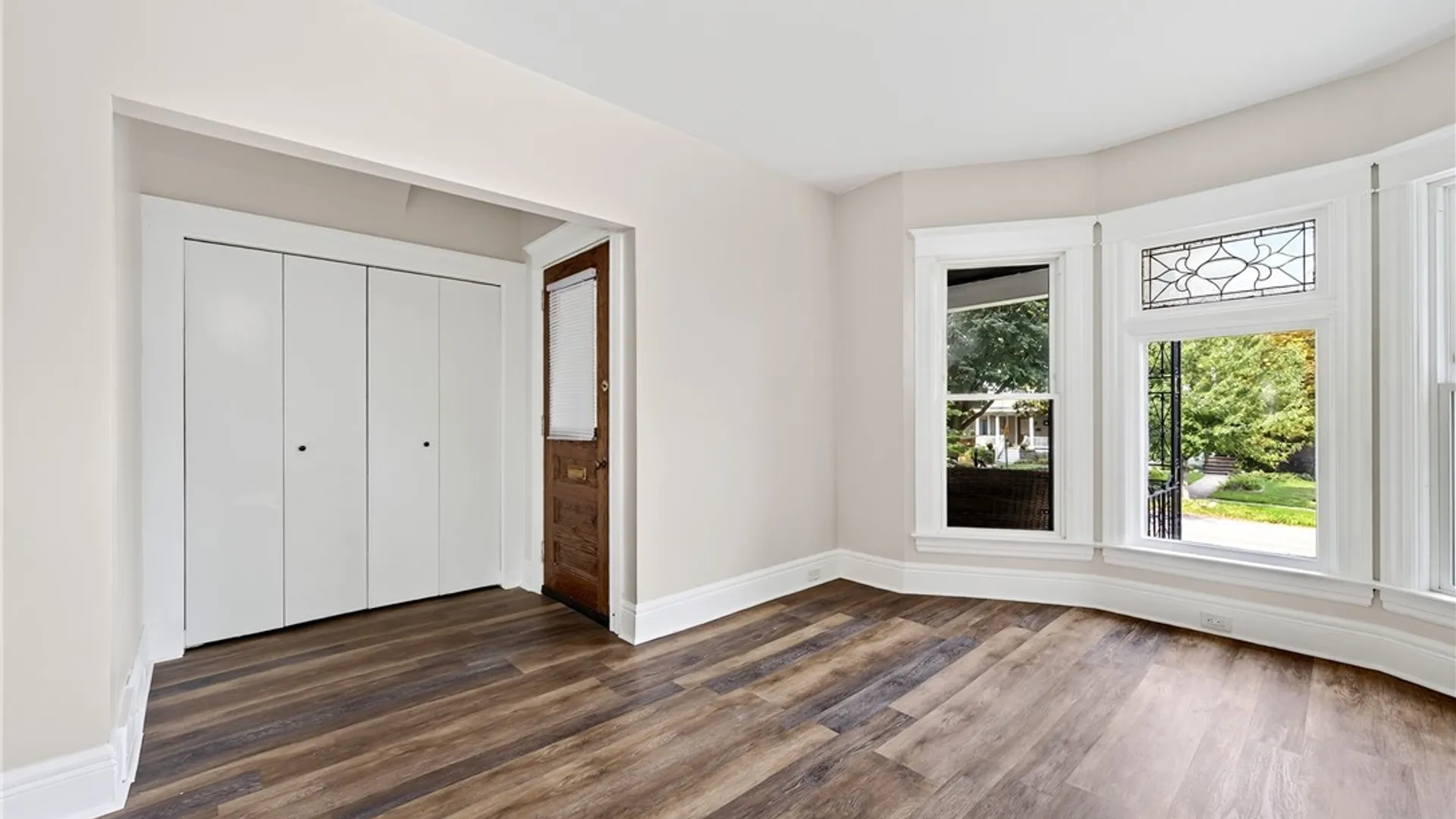 Property at 219 Woodward Avenue, Buffalo, NY 14214 6