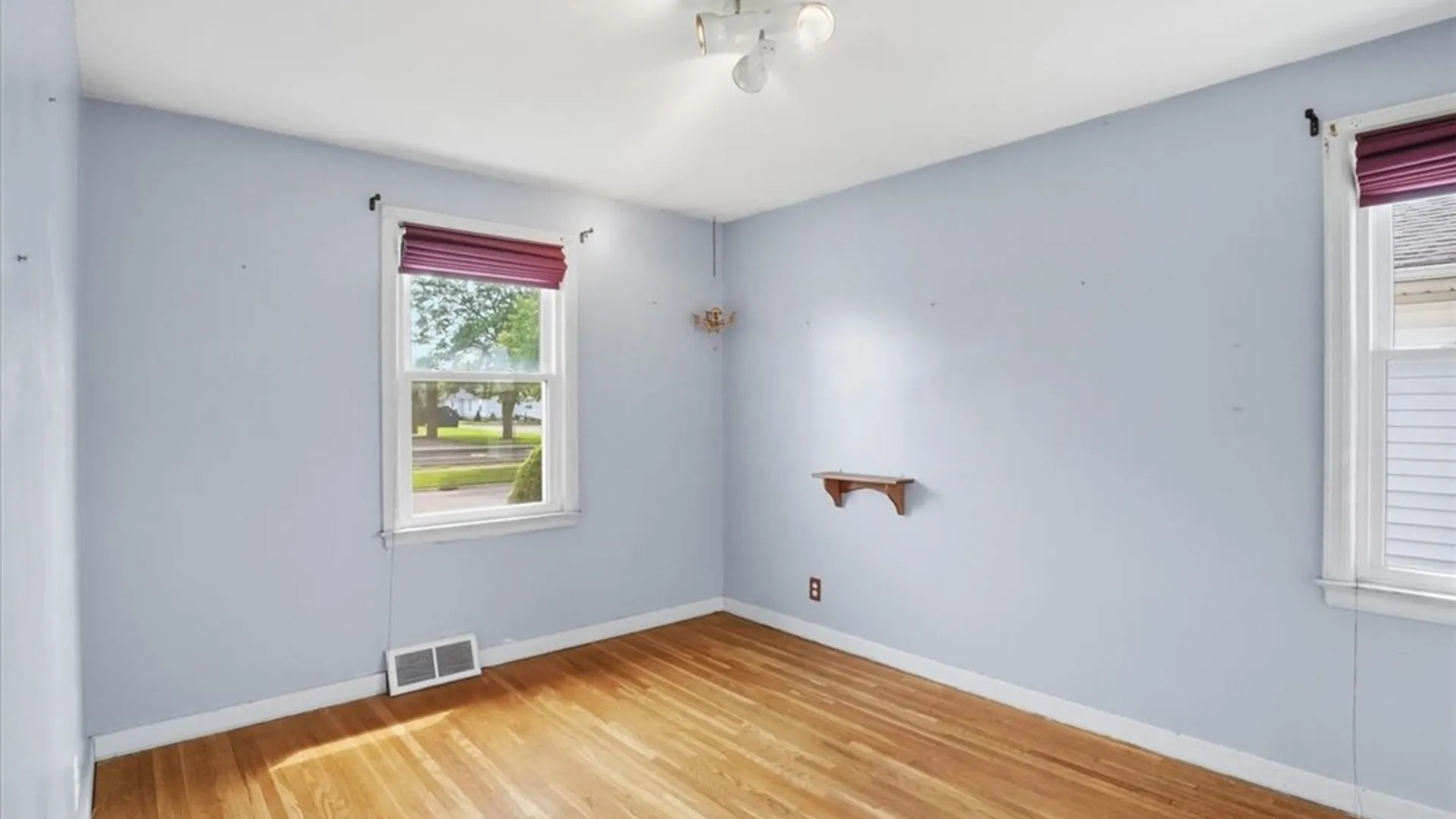 Property at 316 Mcconkey Drive, Tonawanda, NY 14223 15