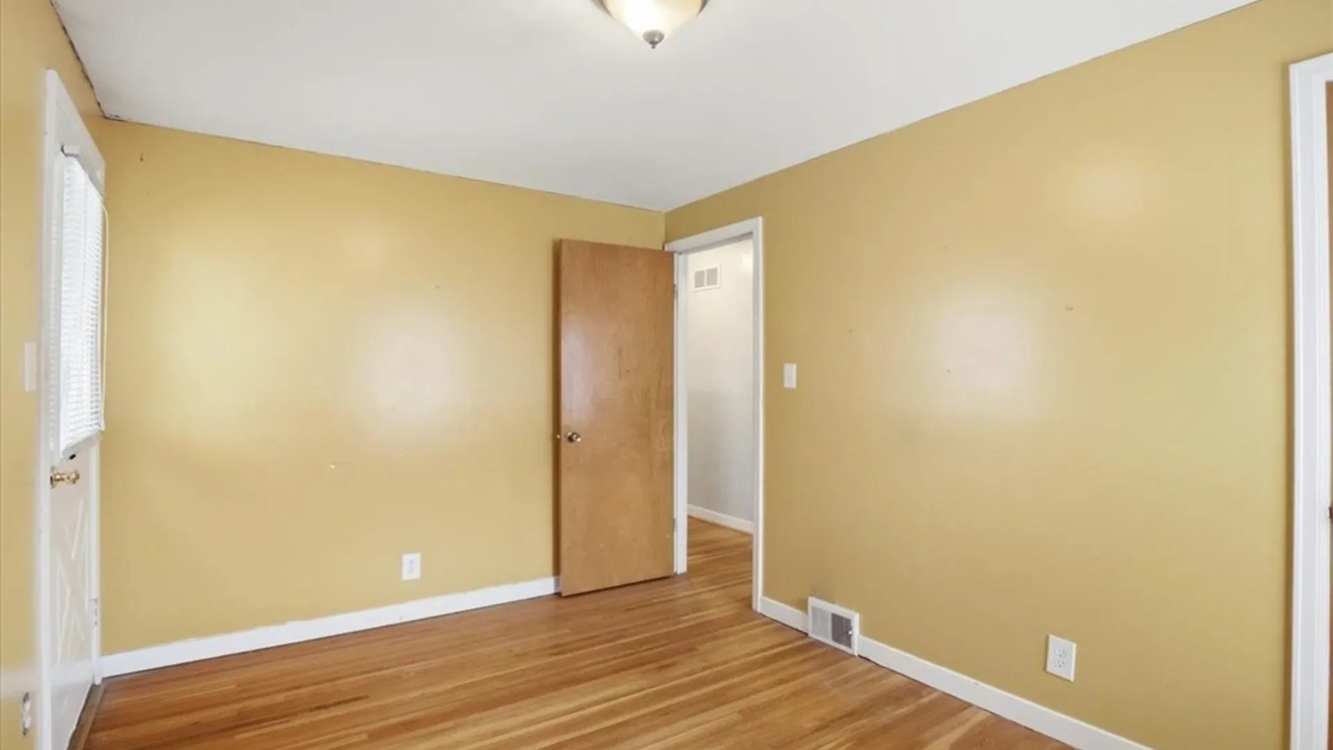 Property at 316 Mcconkey Drive, Tonawanda, NY 14223 18