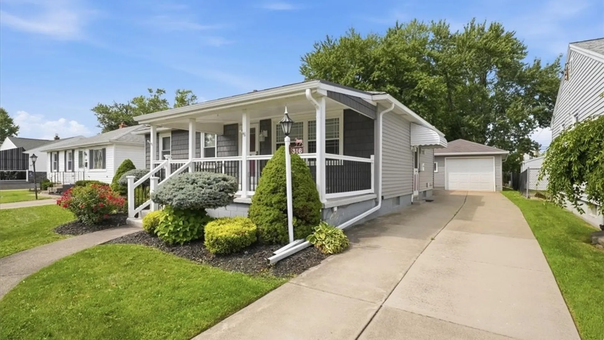 Property at 316 Mcconkey Drive, Tonawanda, NY 14223 33
