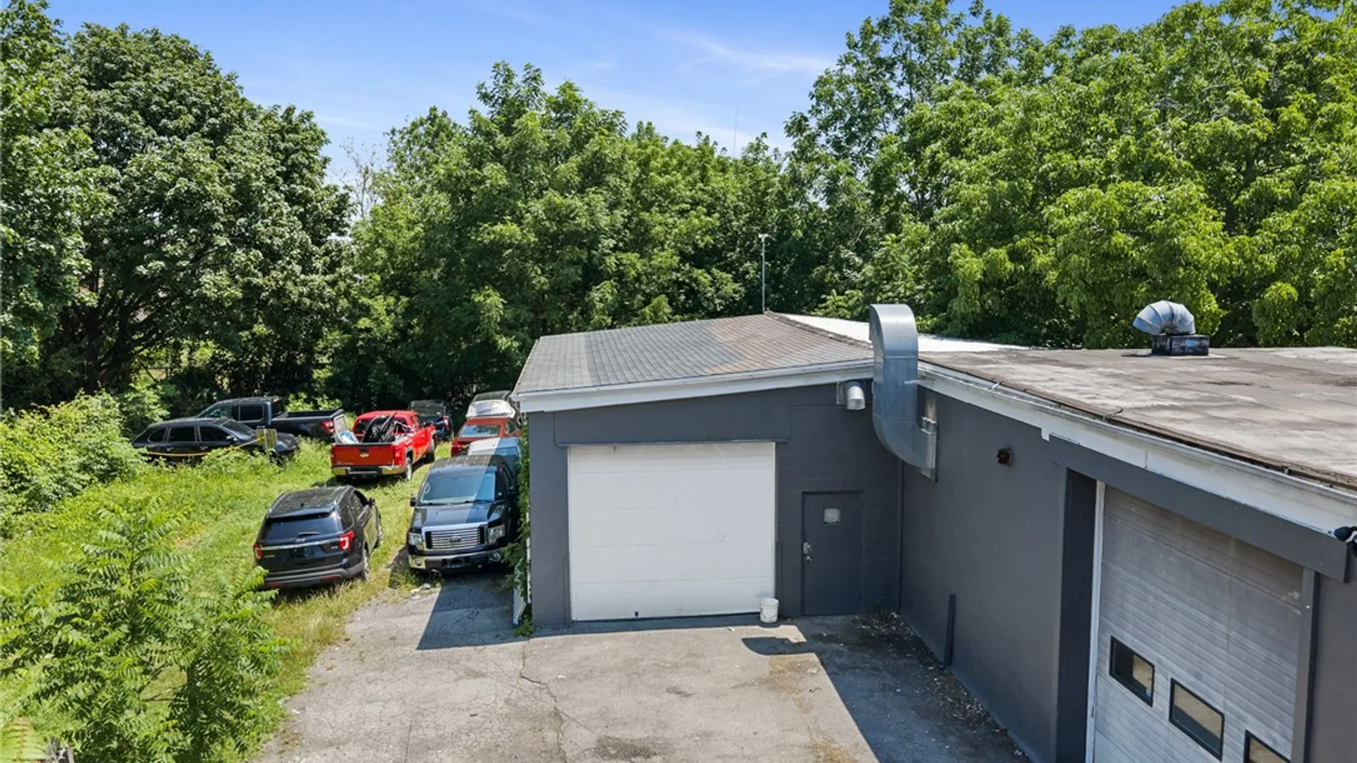 Property at 588 Glide Street, Rochester, NY 14606 7