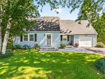 Property at 7056 Tuckahoe Road, Williamson, NY 14589