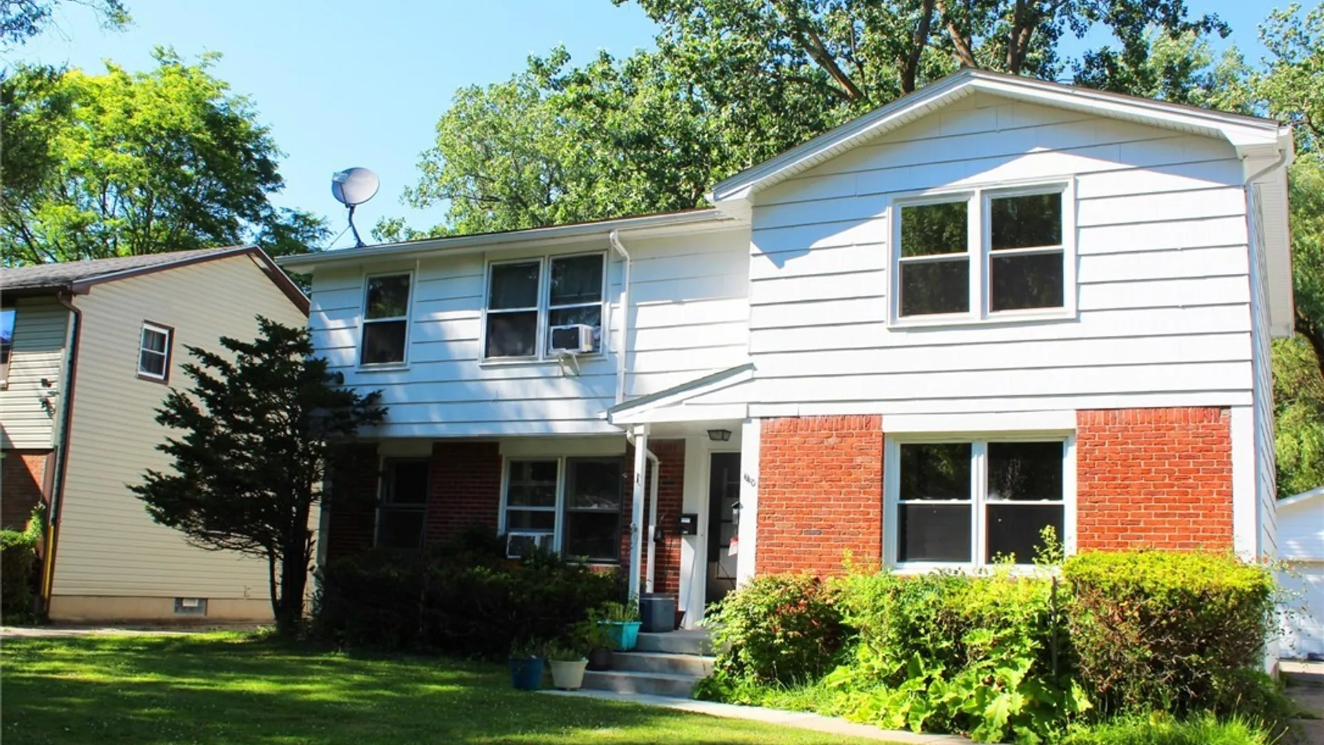 Property at 140 Ayrault Drive, Amherst, NY 14228 10