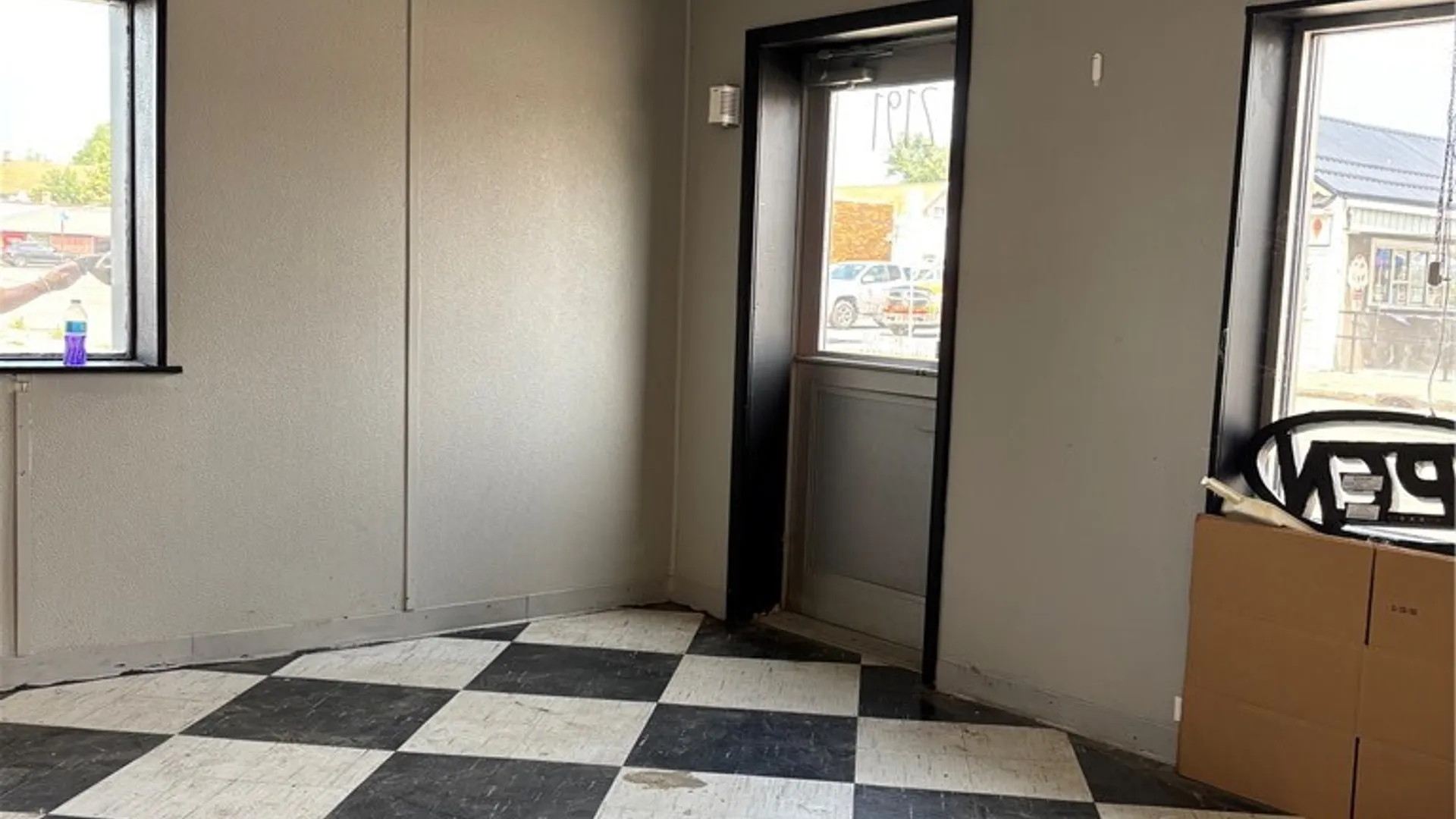 Property at 2191 S Park Avenue, Buffalo, NY 14220 5
