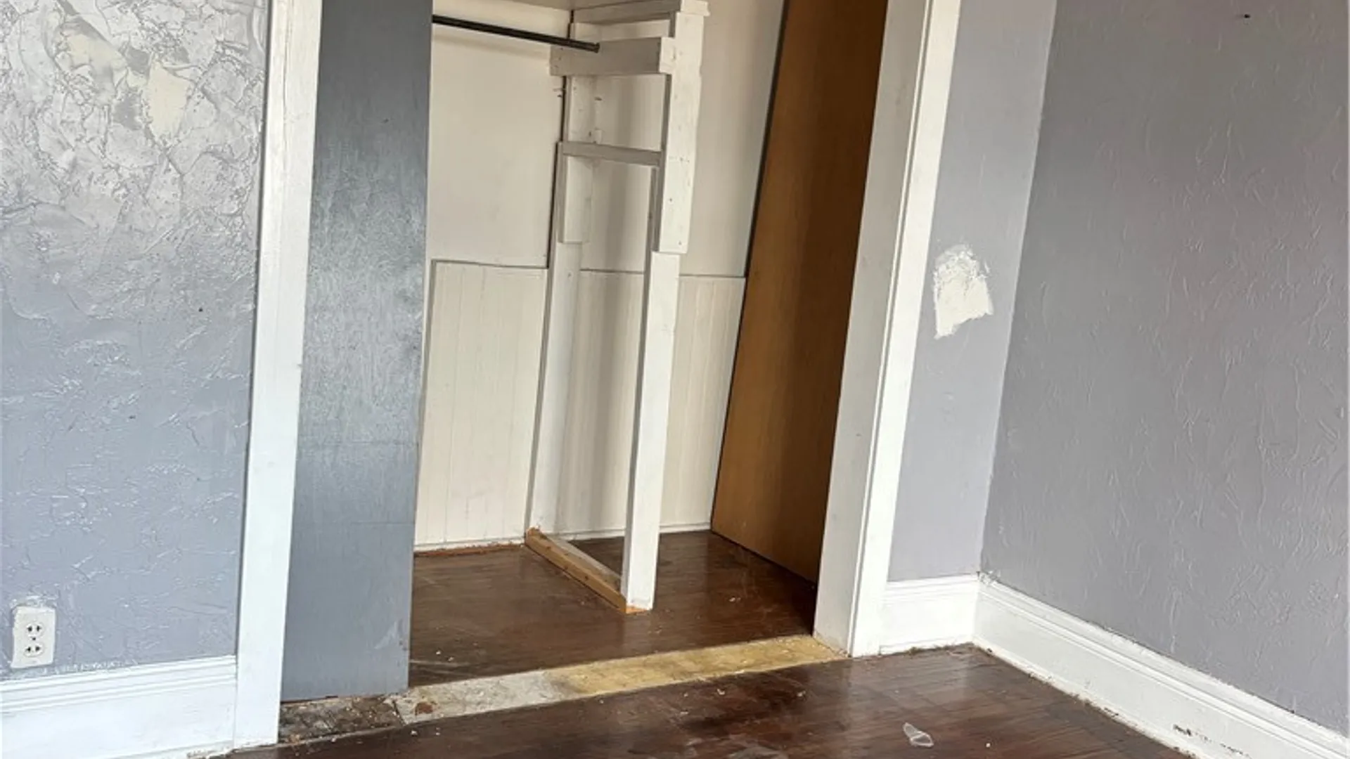 Property at 2191 S Park Avenue, Buffalo, NY 14220 17