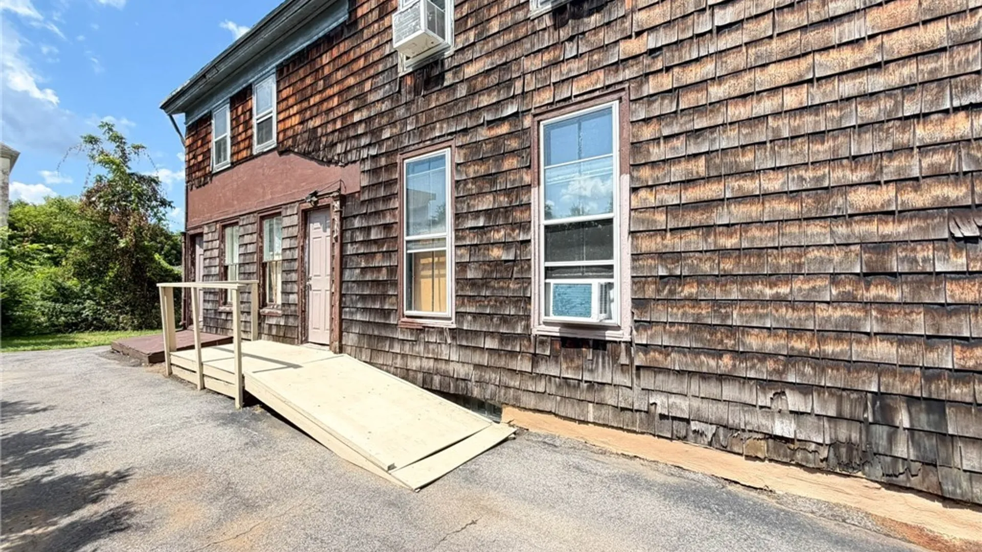 Property at 604 Mohawk Street, Utica, NY 13501 36