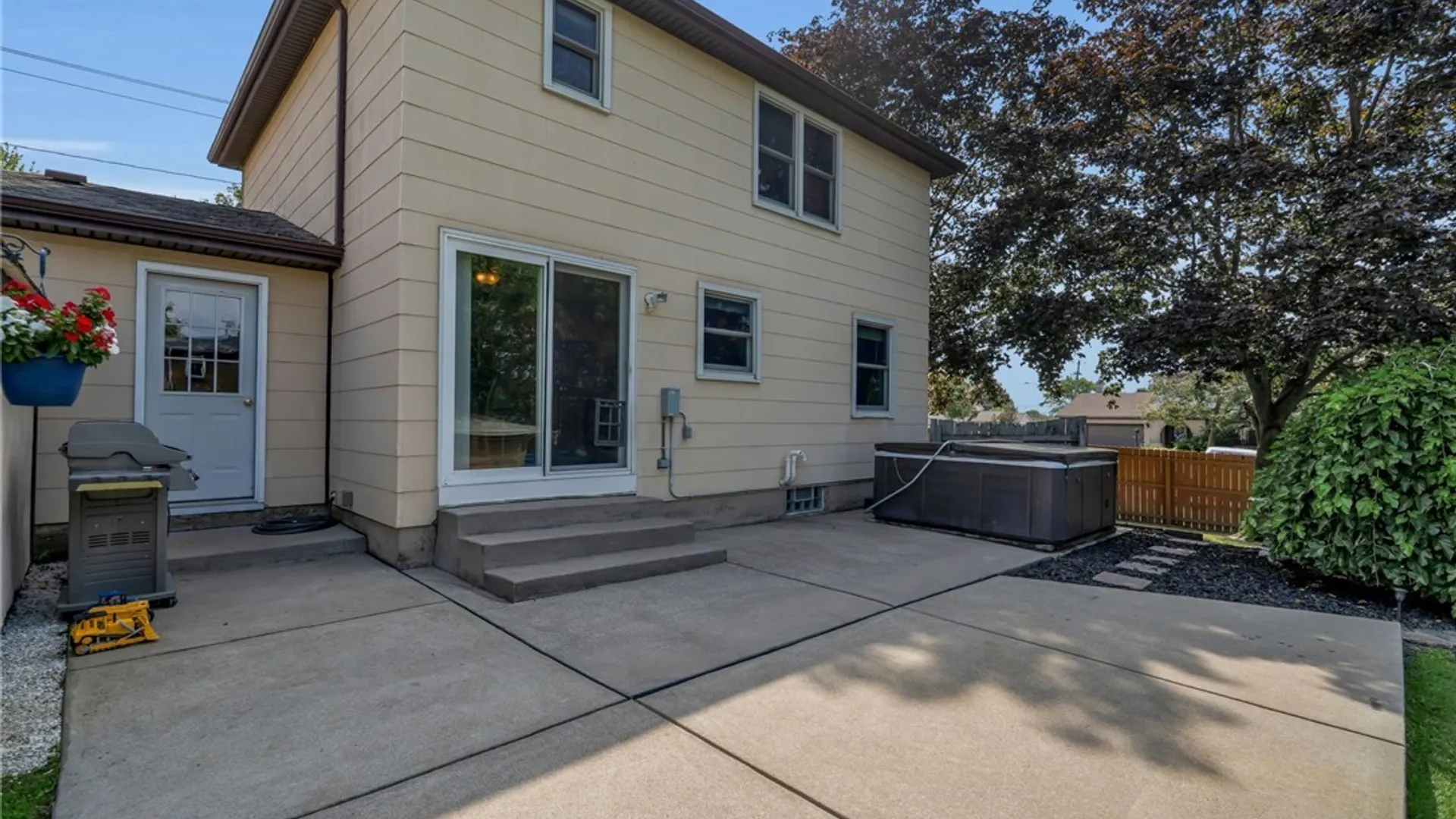 Property at 3710 Howard Road, Hamburg, NY 14075 7
