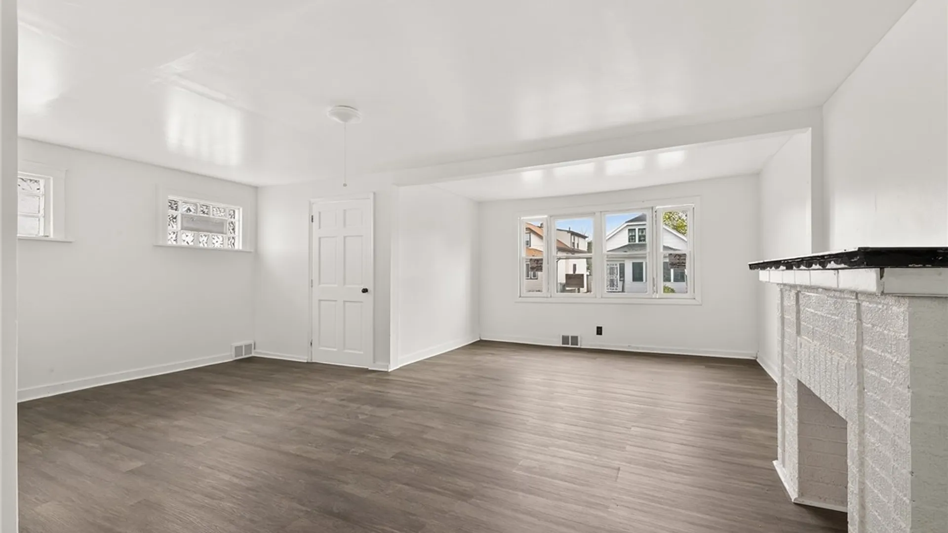 Property at 162 Millicent Avenue, Buffalo, NY 14215 4