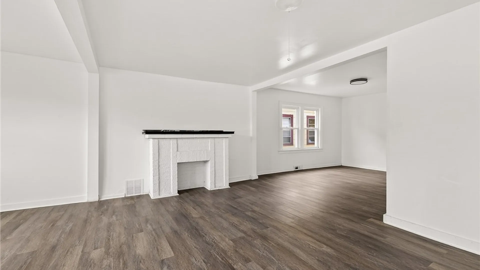 Property at 162 Millicent Avenue, Buffalo, NY 14215 9