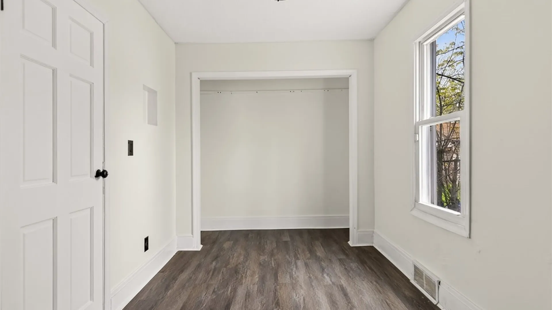 Property at 162 Millicent Avenue, Buffalo, NY 14215 18