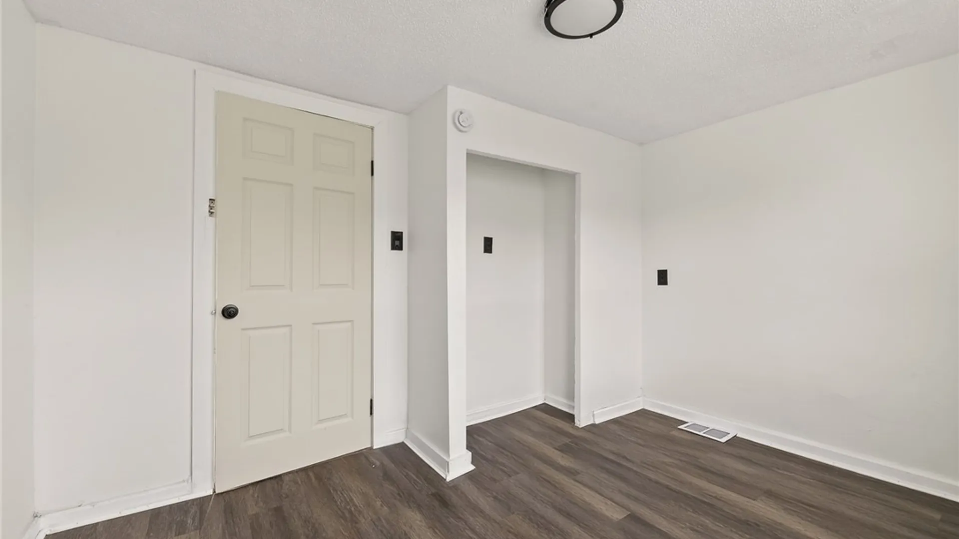 Property at 162 Millicent Avenue, Buffalo, NY 14215 28