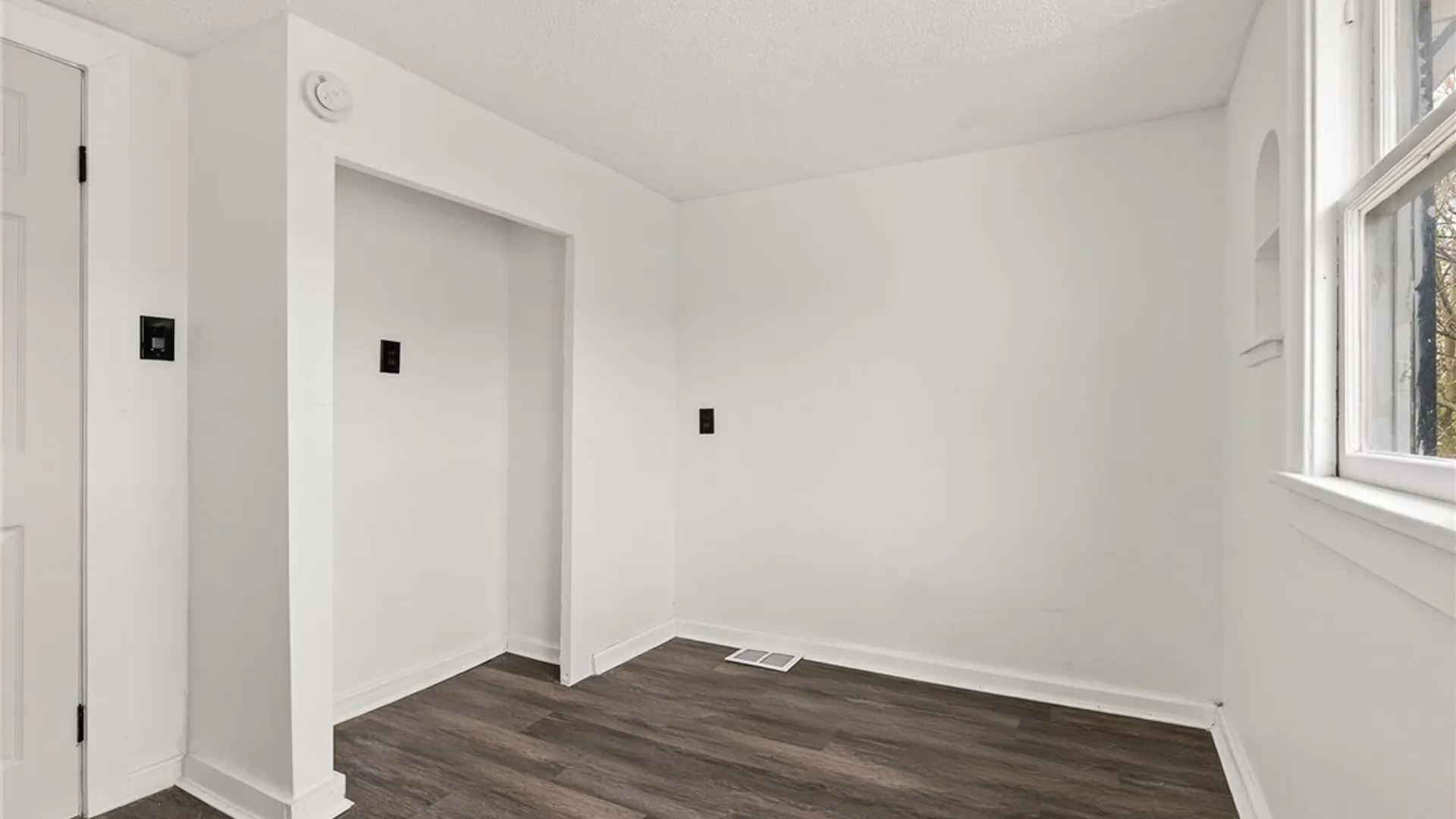Property at 162 Millicent Avenue, Buffalo, NY 14215 29