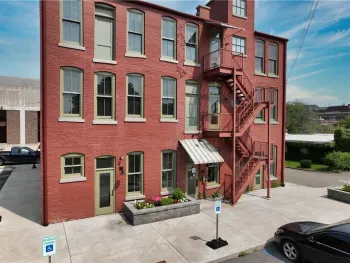 Property at 414 Carroll St #6, Elmira City, NY 14901