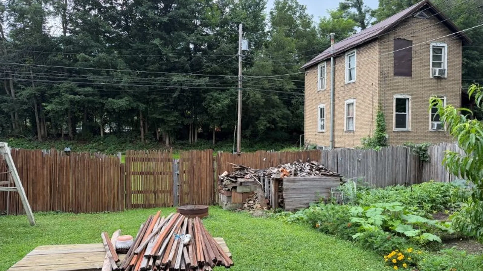 Property at 217 W 4th Street, Emporium Boro, PA 15834 10