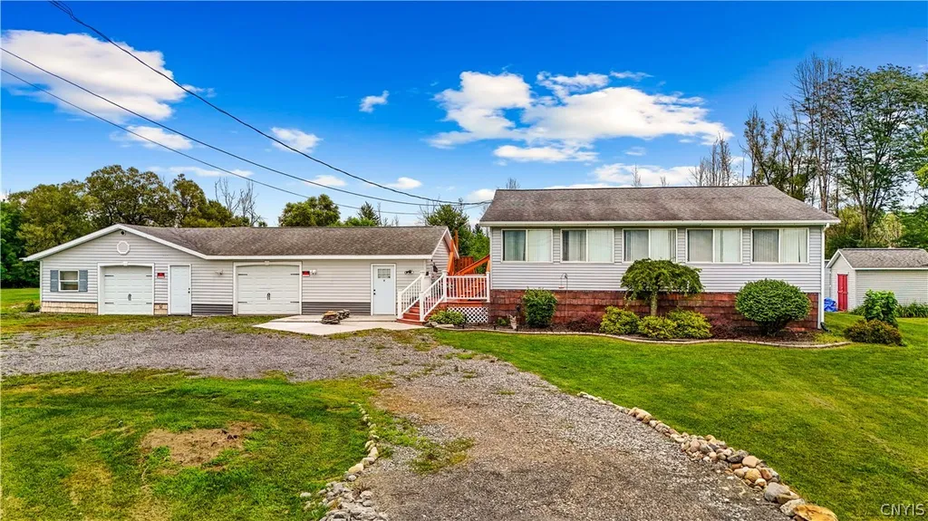 Property at 6124 State Route 233, Westmoreland, NY 13440