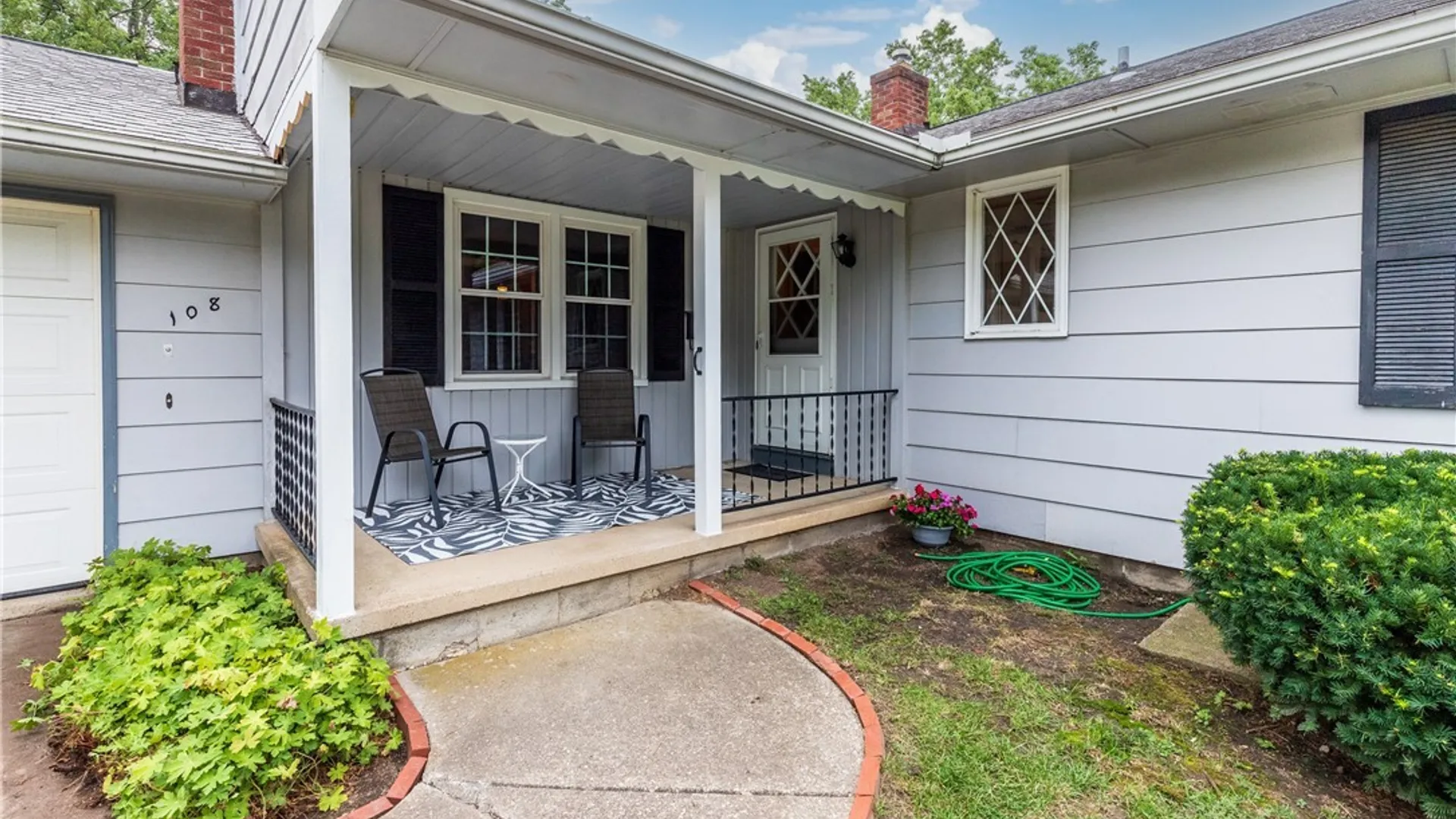 Property at 108 The Paddock, Amherst, NY 14221 4