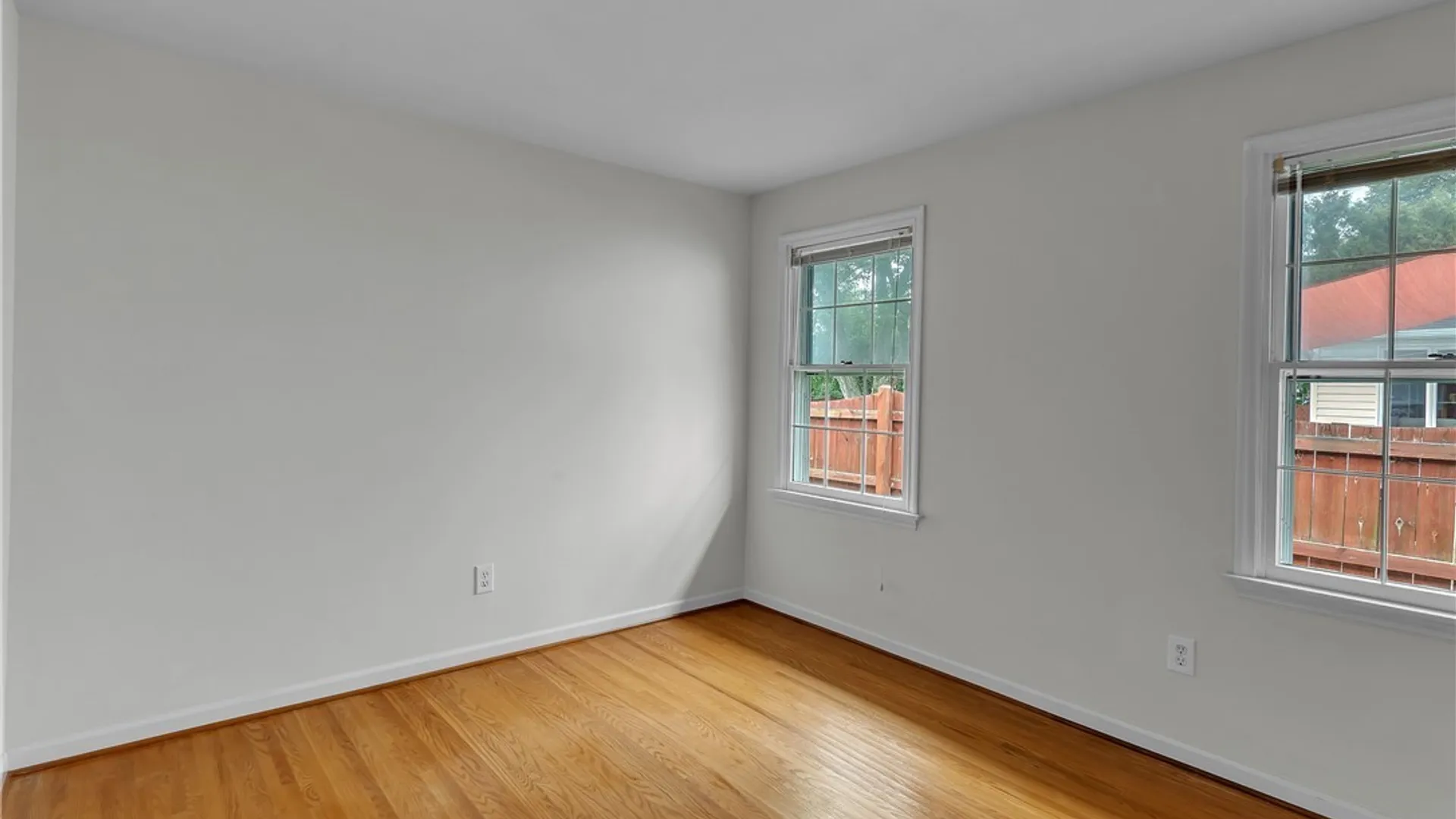 Property at 108 The Paddock, Amherst, NY 14221 16