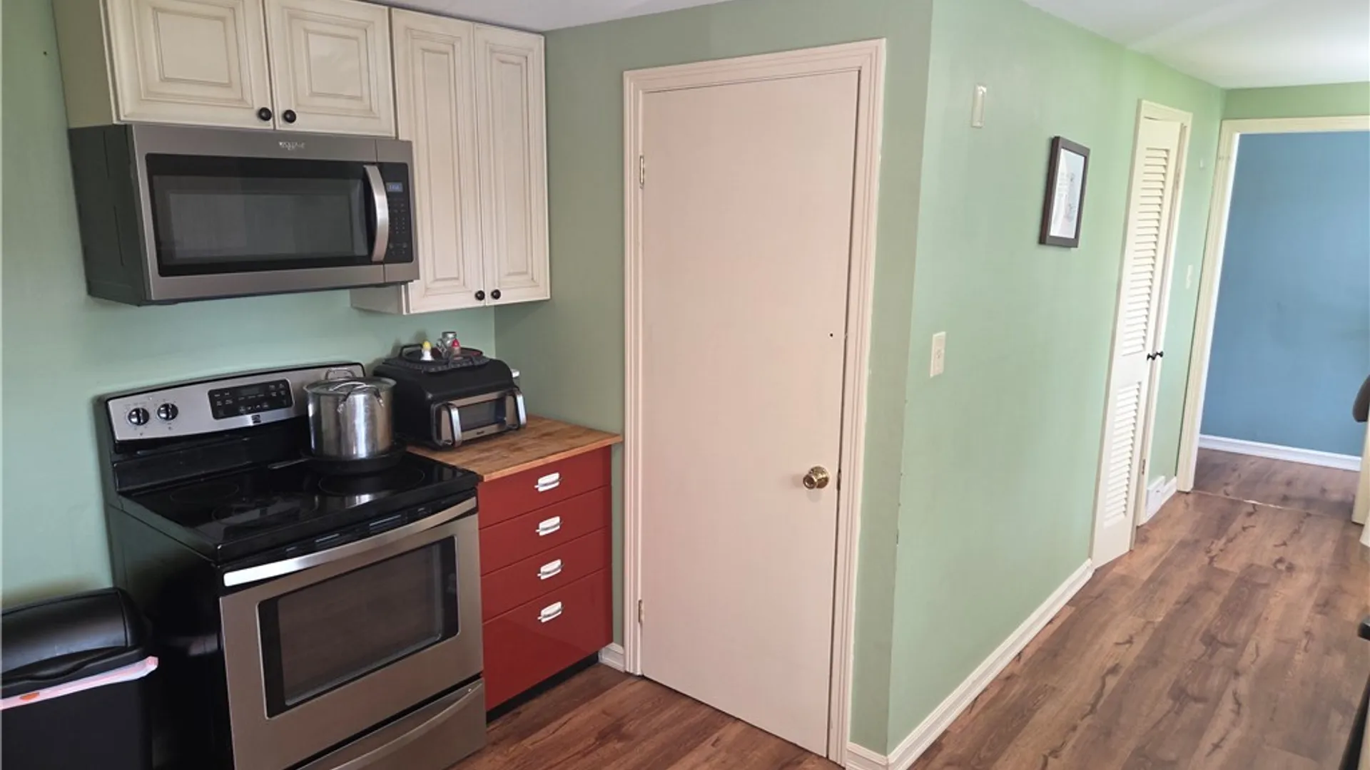 Property at 987 Elliott Drive, Lewiston, NY 14092 12