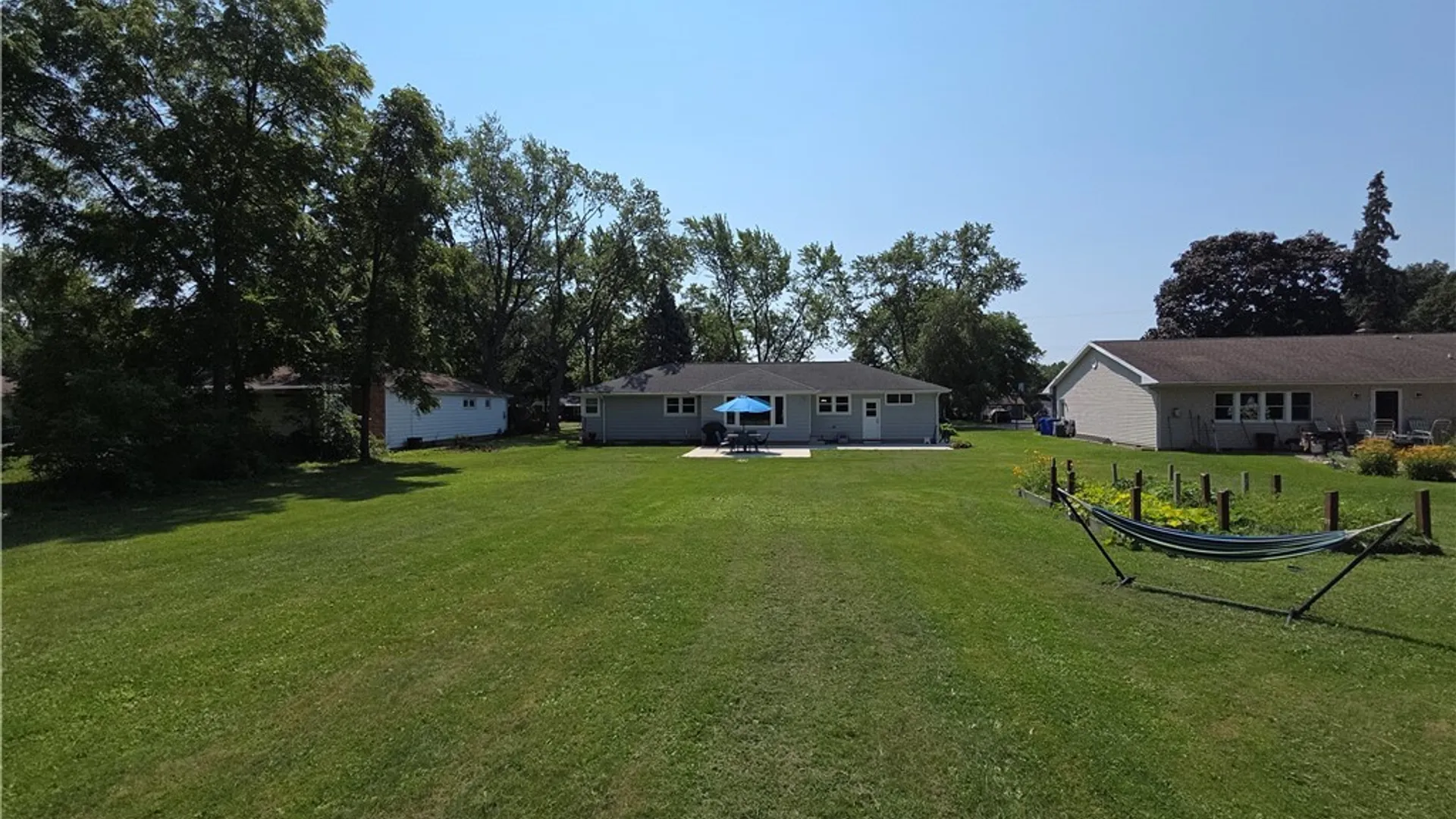 Property at 987 Elliott Drive, Lewiston, NY 14092 32