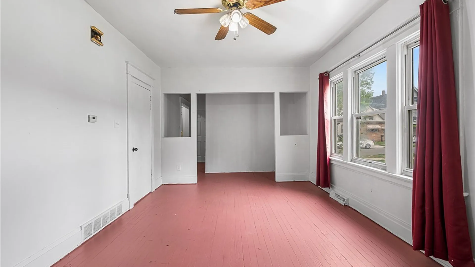 Property at 81 Dorris Avenue, Buffalo, NY 14215 4