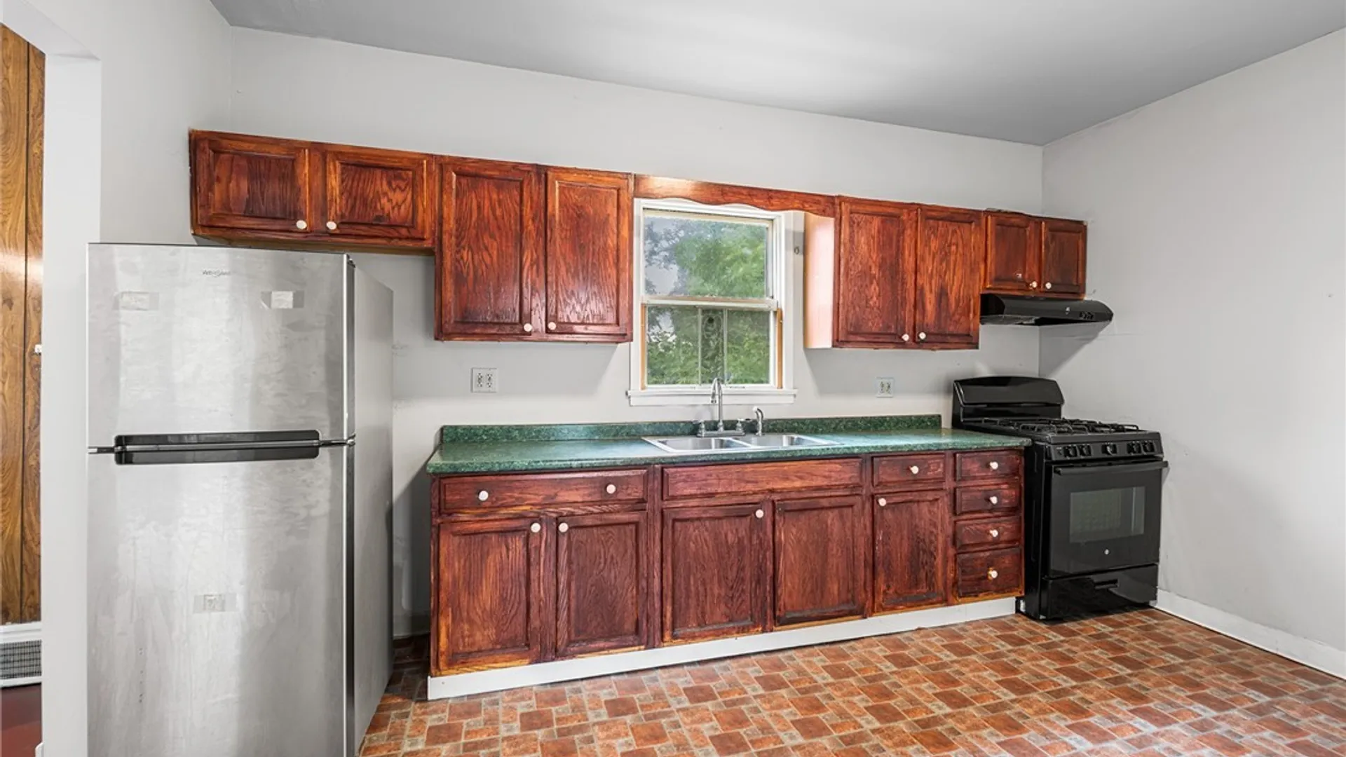 Property at 81 Dorris Avenue, Buffalo, NY 14215 22