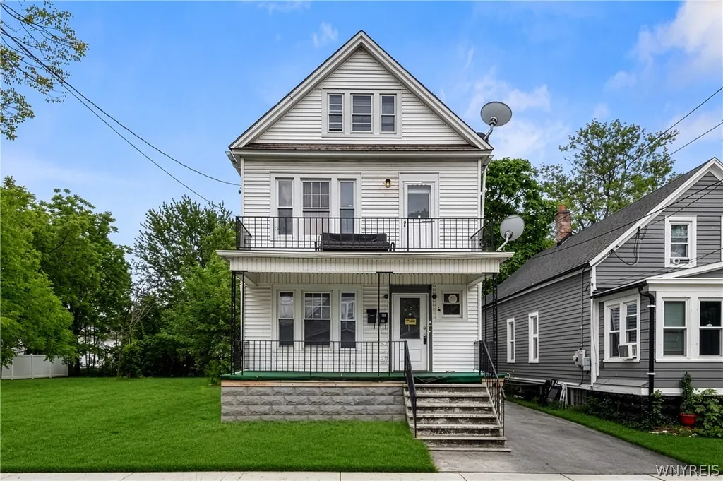 Property at 81 Dorris Avenue, Buffalo, NY 14215