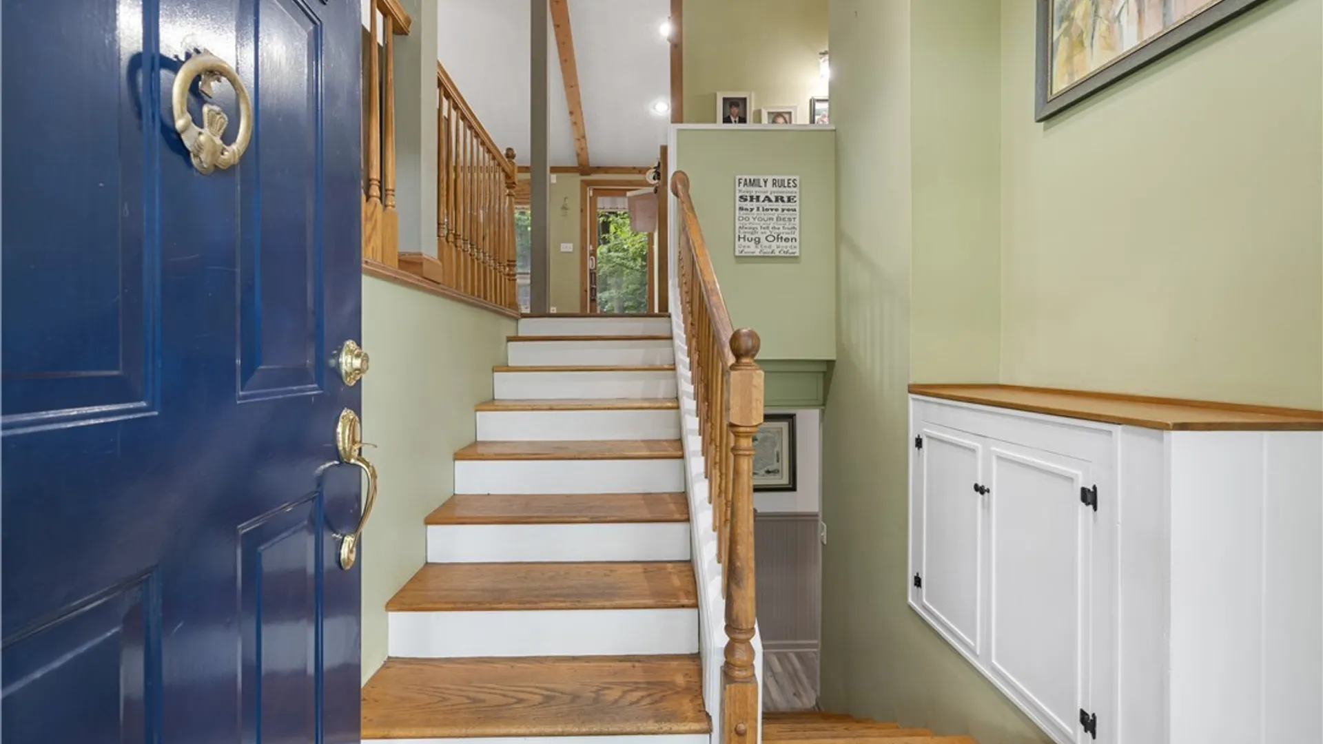 Property at 5006 Woodside Road, DeWitt, NY 13066 4